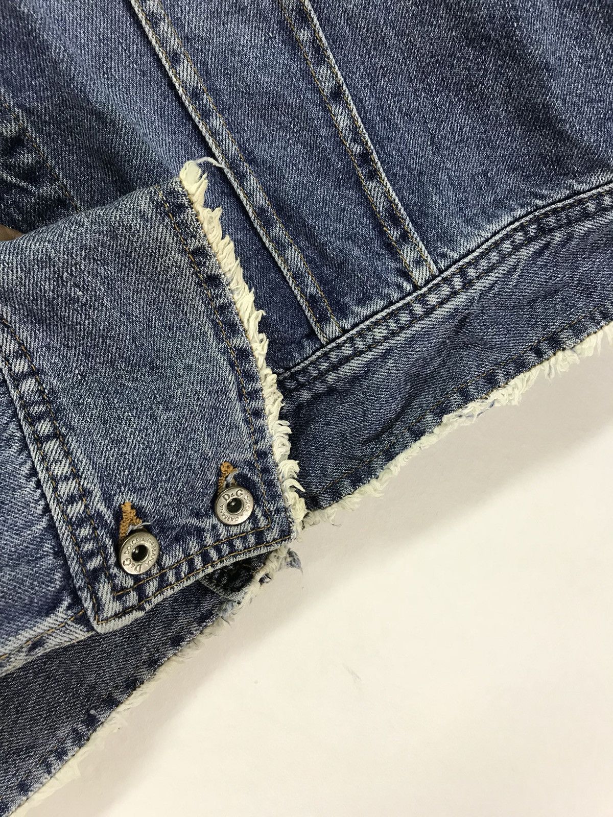 Dolce & Gabbana Vtg D&G Dolce & Gabbana Decons Denim Jacket Patches 6🟩0 Size US M / EU 48-50 / 2 - 4 Thumbnail