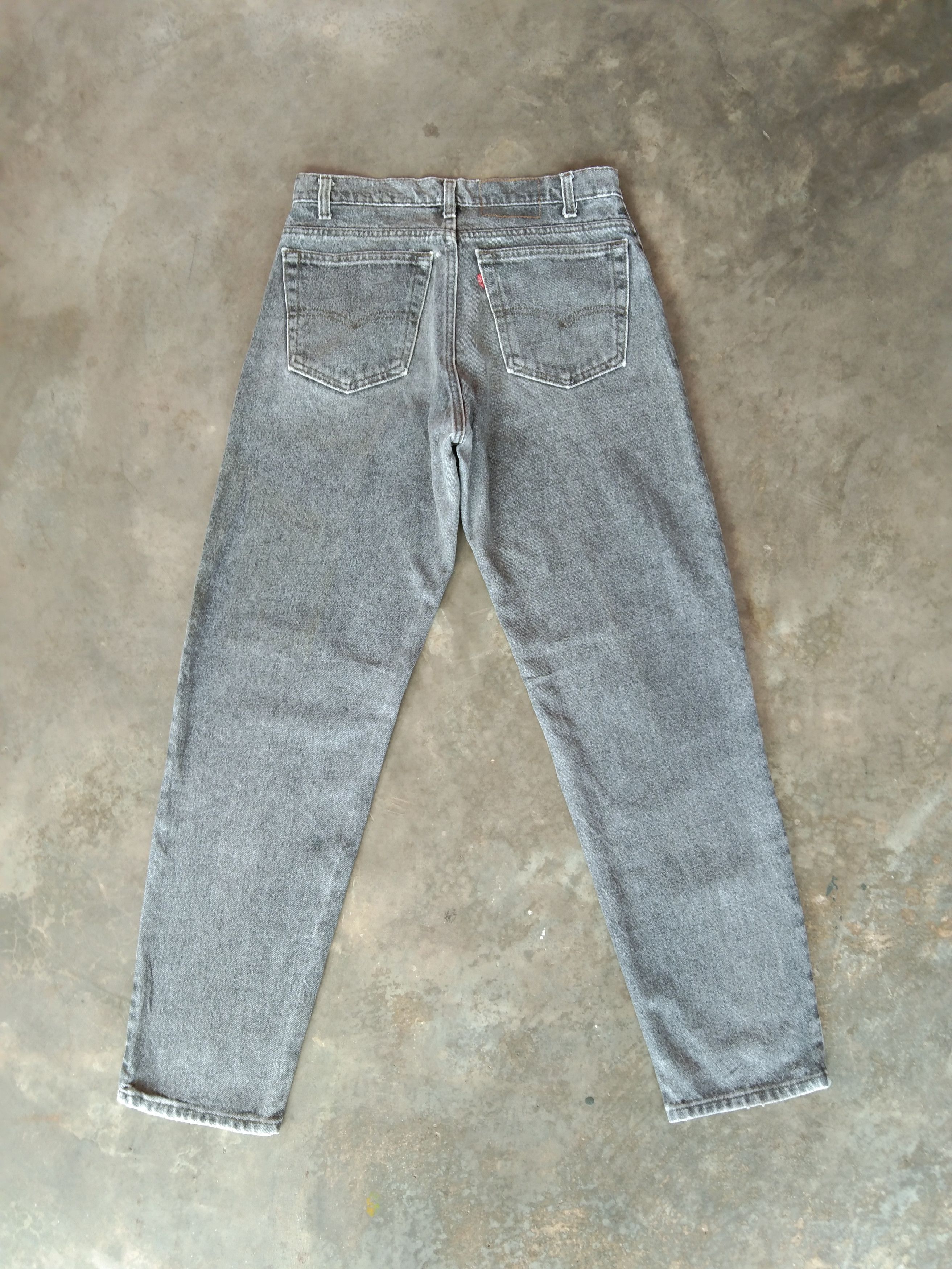 Levi's 90s Vintage Levi's Jeans 550 Grey Made In USA 32x30 Size US 32 / EU 48 - 2 Thumbnail