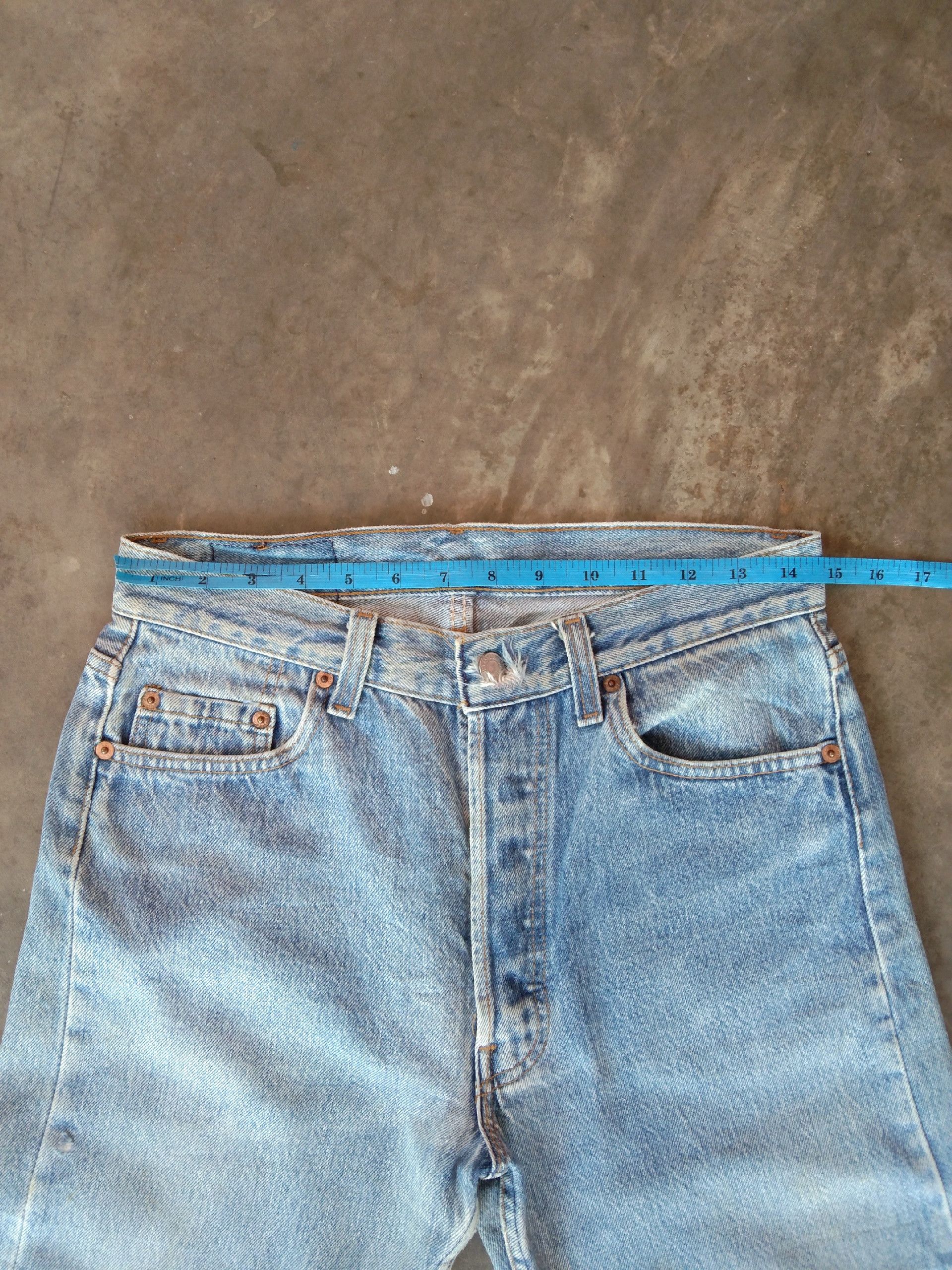 Levi's 80s Vintage Levis 501 Made In USA Distressed Jeans 29x30 Size US 29 - 8 Thumbnail