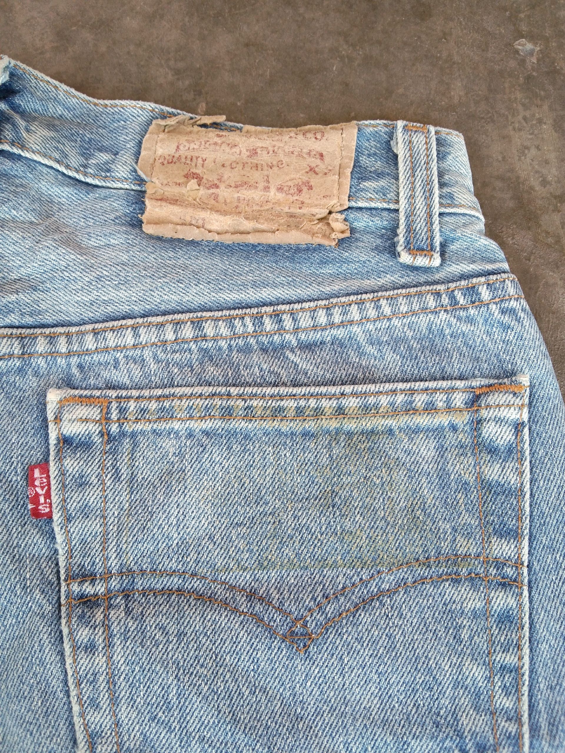 Levi's 80s Vintage Levis 501 Made In USA Distressed Jeans 29x30 Size US 29 - 3 Thumbnail