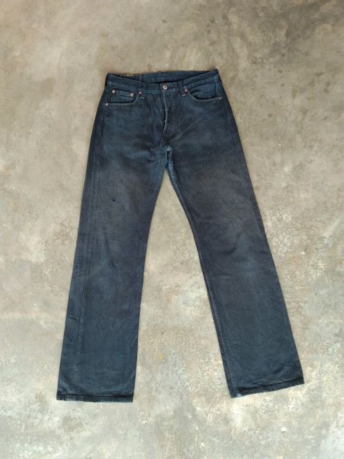 Levi's Vintage Levis 501 Black Straight Leg Distressed Jeans 30x32 Size US 30 / EU 46 - 1 Thumbnail
