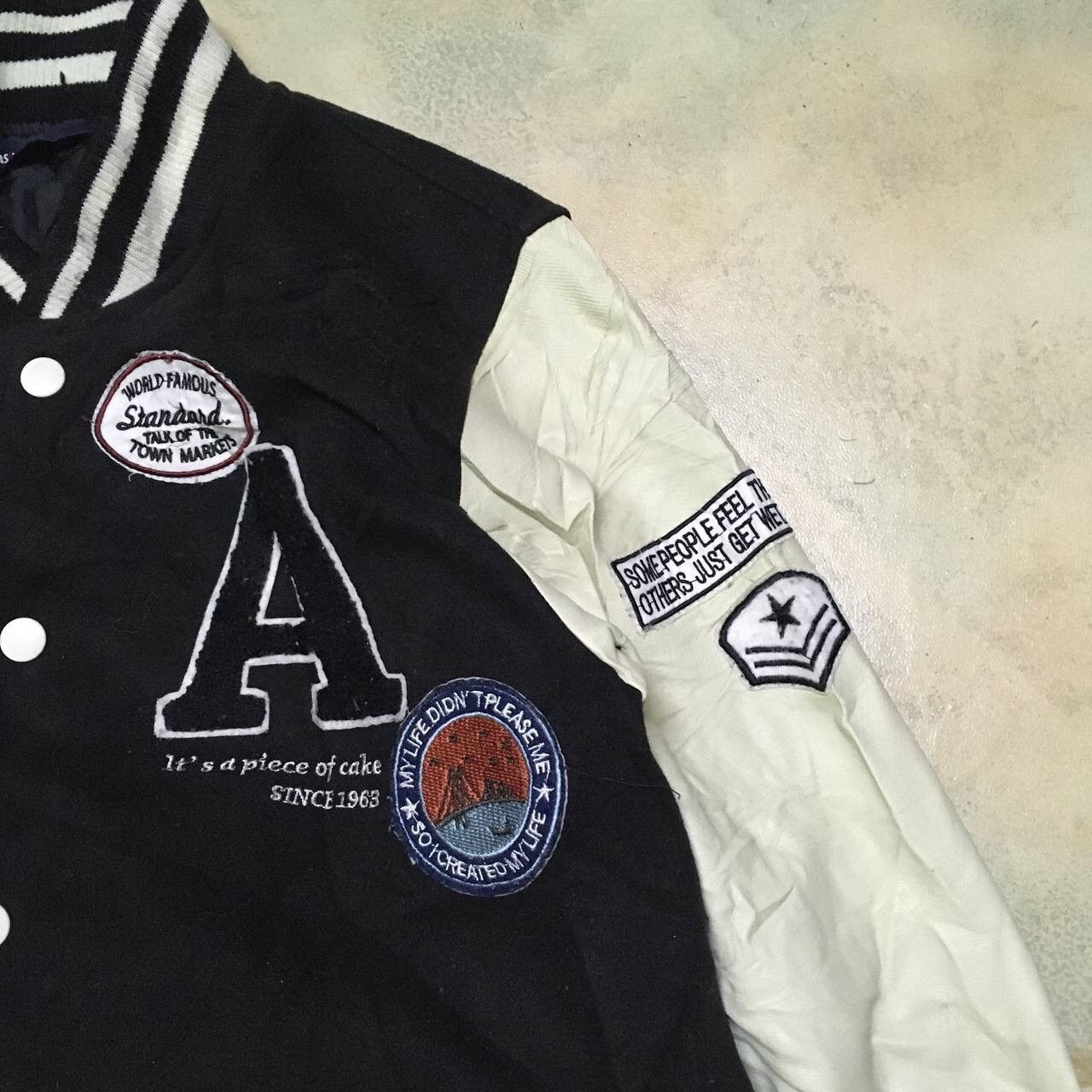 Japanese Brand × Vintage Japanese Brand Varsity Jacket Leather Sleeve Size US M / EU 48-50 / 2 - 2 Thumbnail