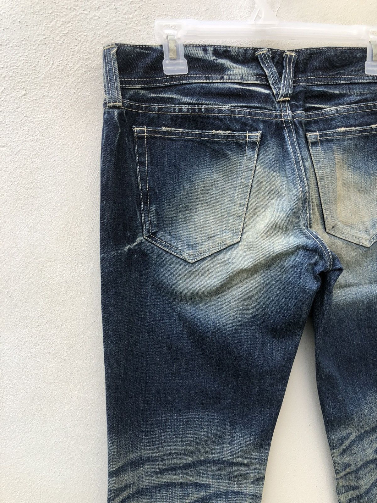 Vanquish Mud Claw Mark Vanquish Gold Japan Distress Denim Flare Jeans Size US 29 - 16 Thumbnail