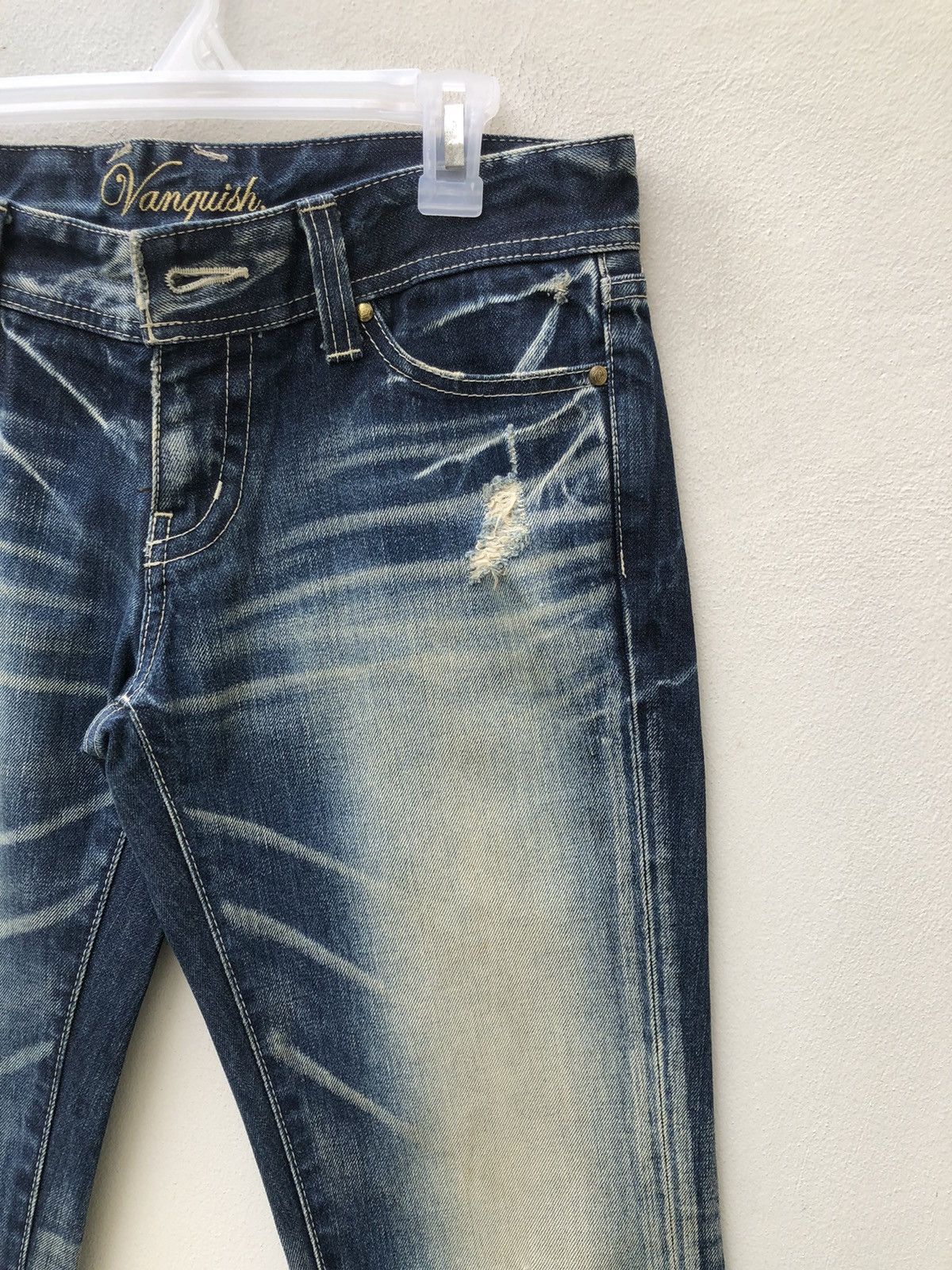 Vanquish Mud Claw Mark Vanquish Gold Japan Distress Denim Flare Jeans Size US 29 - 12 Thumbnail