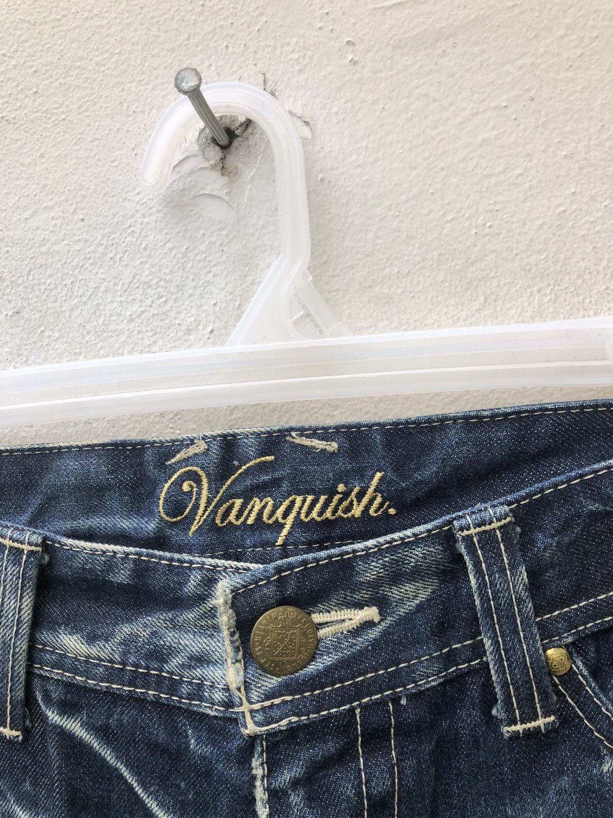 Vanquish Mud Claw Mark Vanquish Gold Japan Distress Denim Flare Jeans Size US 29 - 8 Thumbnail