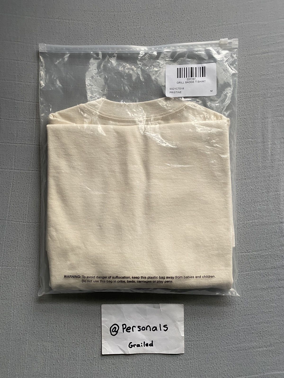 Aime Leon Dore × Porsche Design ALD x Porsche 911SC Grille Badge T-Shirt Size US M / EU 48-50 / 2 - 22 Thumbnail
