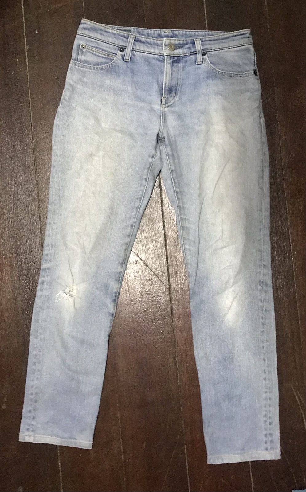 Blue Blue Japan Blue blue japan distressed jeans size 30 Size US 30 / EU 46 - 9 Thumbnail