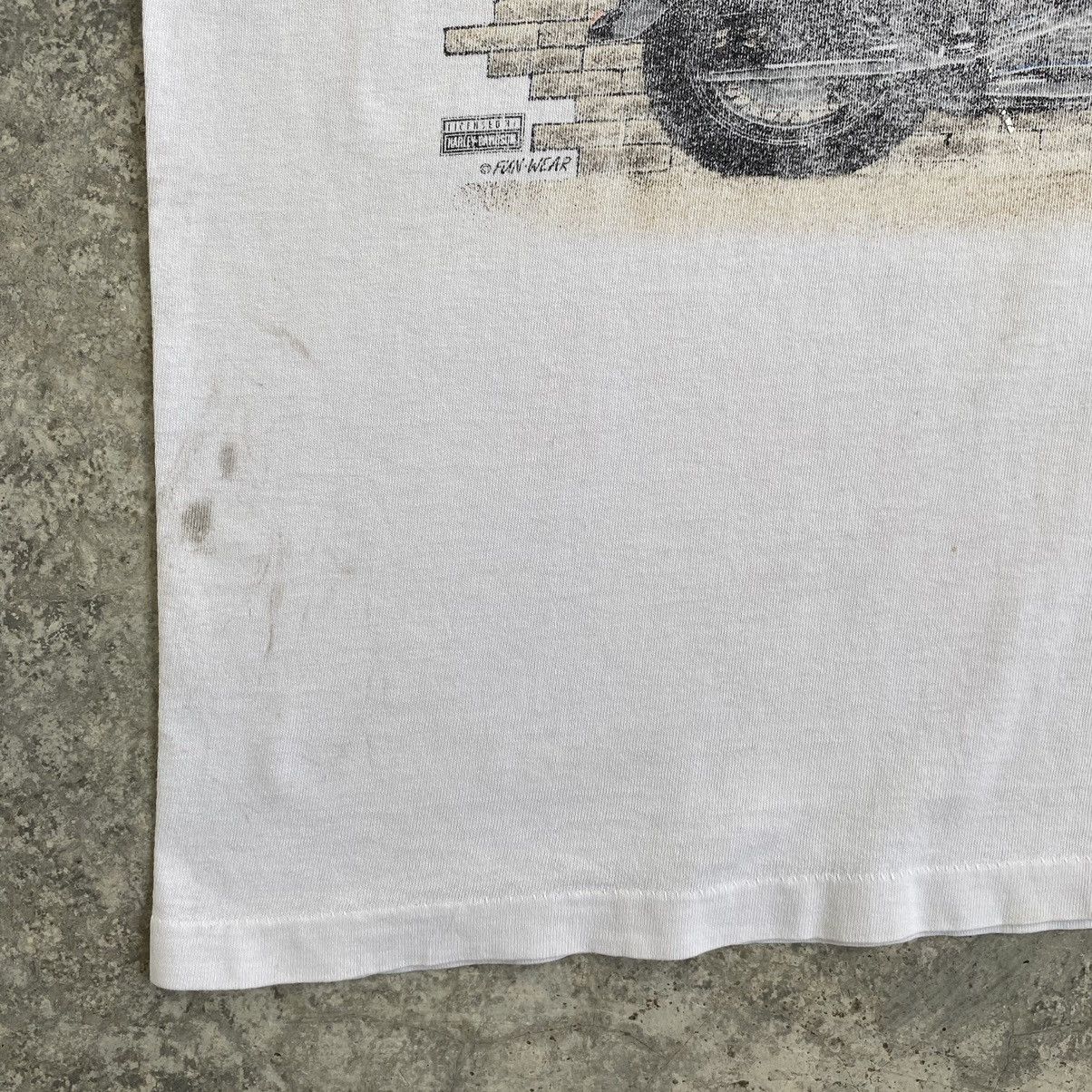Harley Davidson Vintage 90’s Harley Davidson Faded Dirty Trashed T-Shirt Size US L / EU 52-54 / 3 - 9 Thumbnail