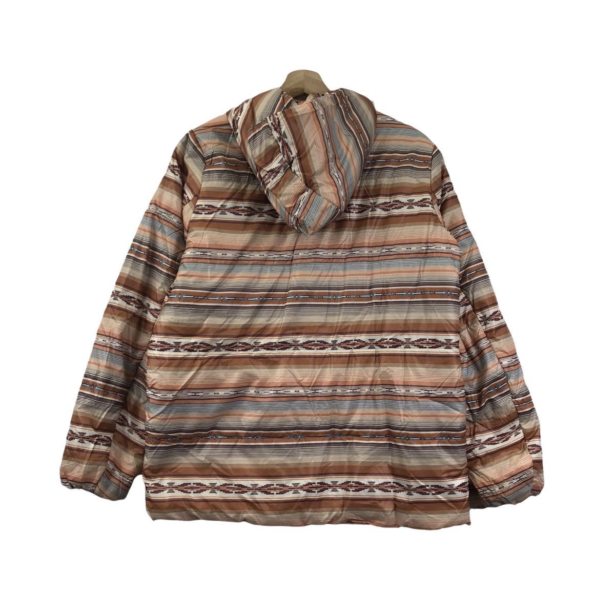 Japanese Brand × Uniqlo UNIQLO JAPANESE BRAND Navajo Aztec Native PufferBomberJacket Size US XL / EU 56 / 4 - 5 Thumbnail