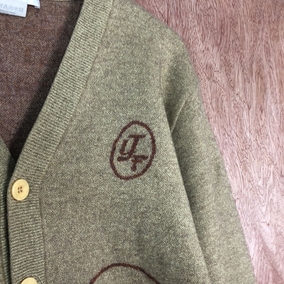 Vintage Jean Louis Fradet Brown rayon Cardigan knitwear #c745DL Size US M / EU 48-50 / 2 - 11 Thumbnail