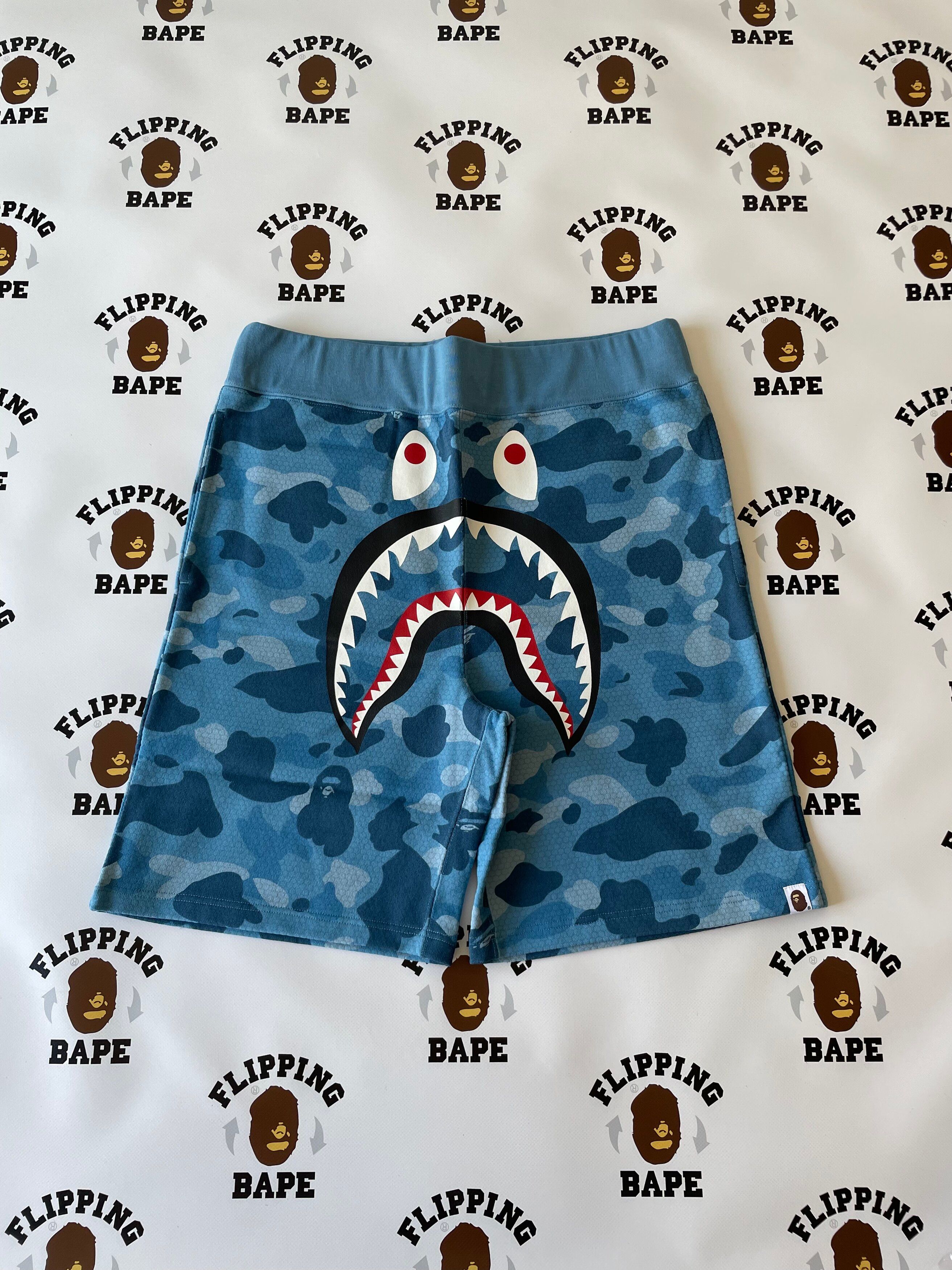 Pre-owned Bape Honeycomb Camo Shark Sweat Shorts In Blue