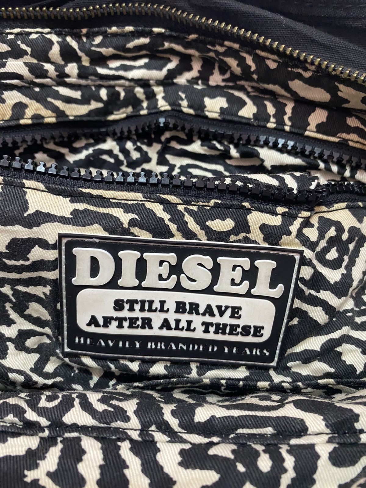 Diesel RARE‼️DIESEL AW08 BLACK MINI HANDBAG Size ONE SIZE - 16 Thumbnail