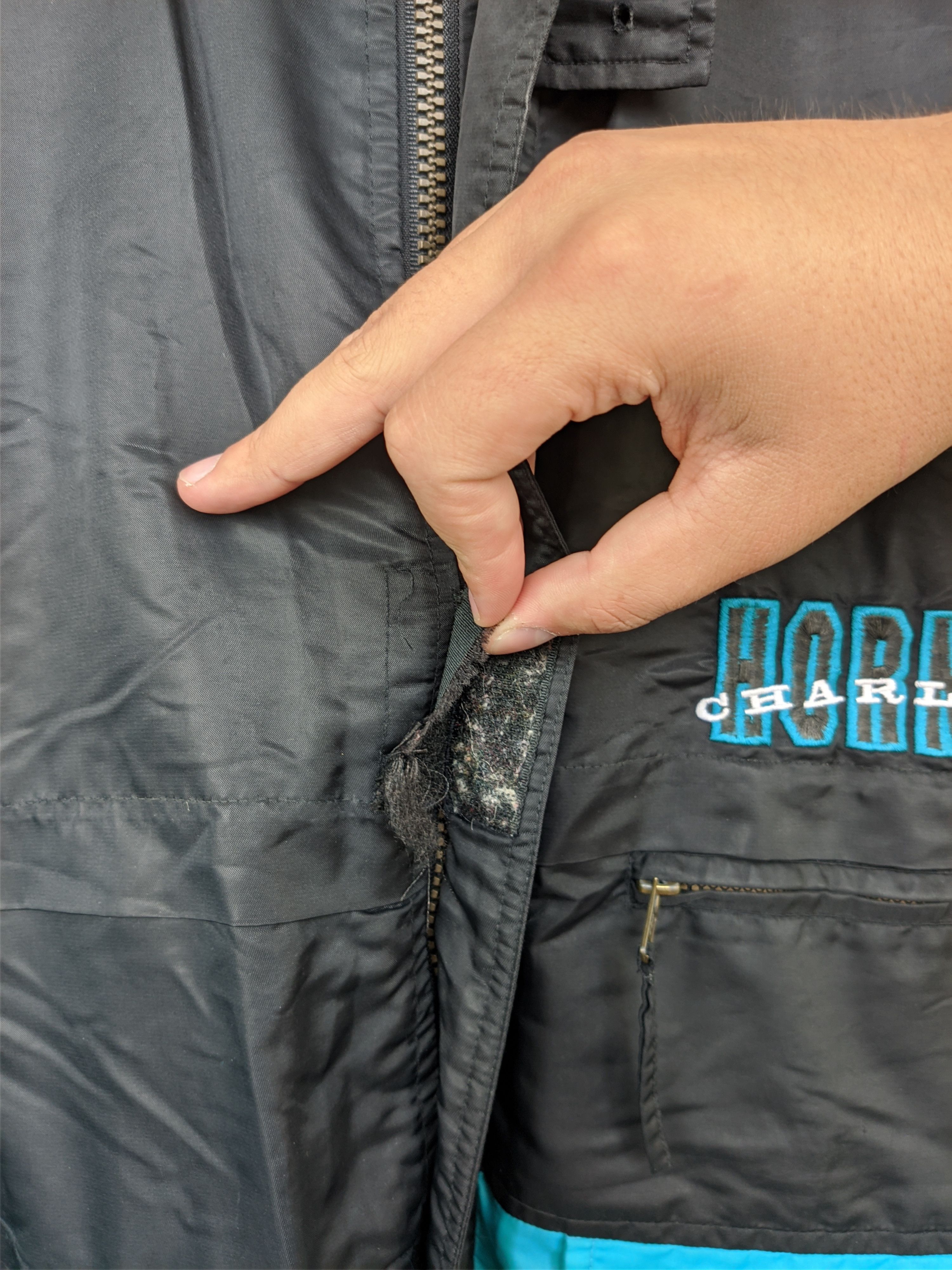 NBA × Nutmeg × Vintage Vintage NBA Charlotte Hornets Jacket Size US M / EU 48-50 / 2 - 8 Thumbnail