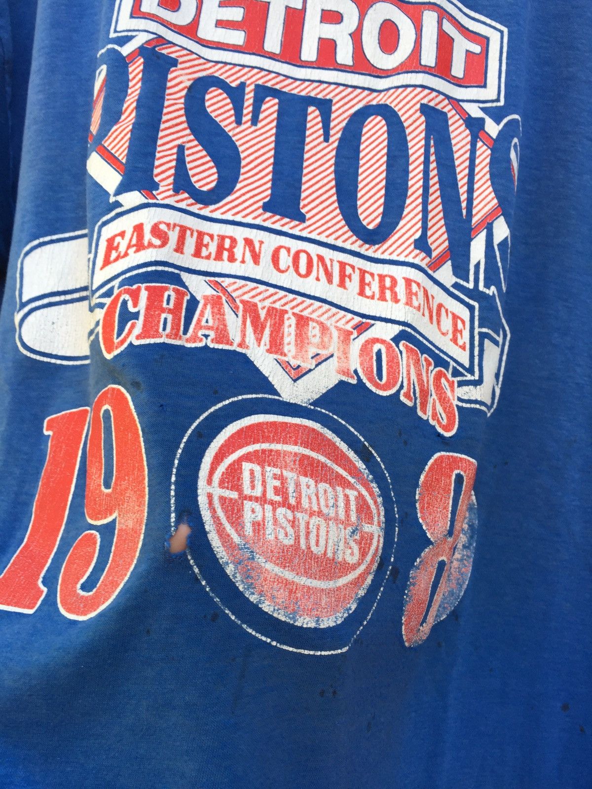 NBA × Vintage Vintage 1989 Detroit Pistons NBA Championship T Shirt Size US XL / EU 56 / 4 - 3 Thumbnail