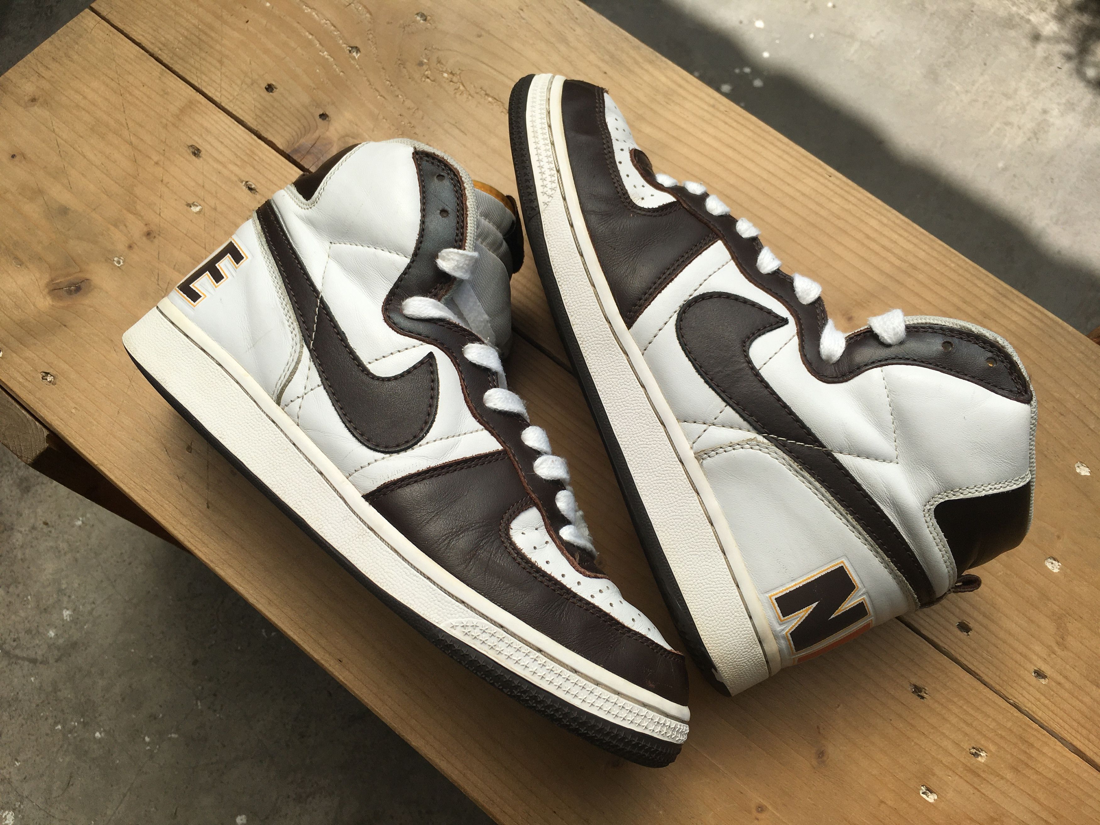 Nike × Vintage 🔥 Rare Nike Terminator High OG White Baroque Brown 2004 Size US 9 / EU 42 - 18 Thumbnail