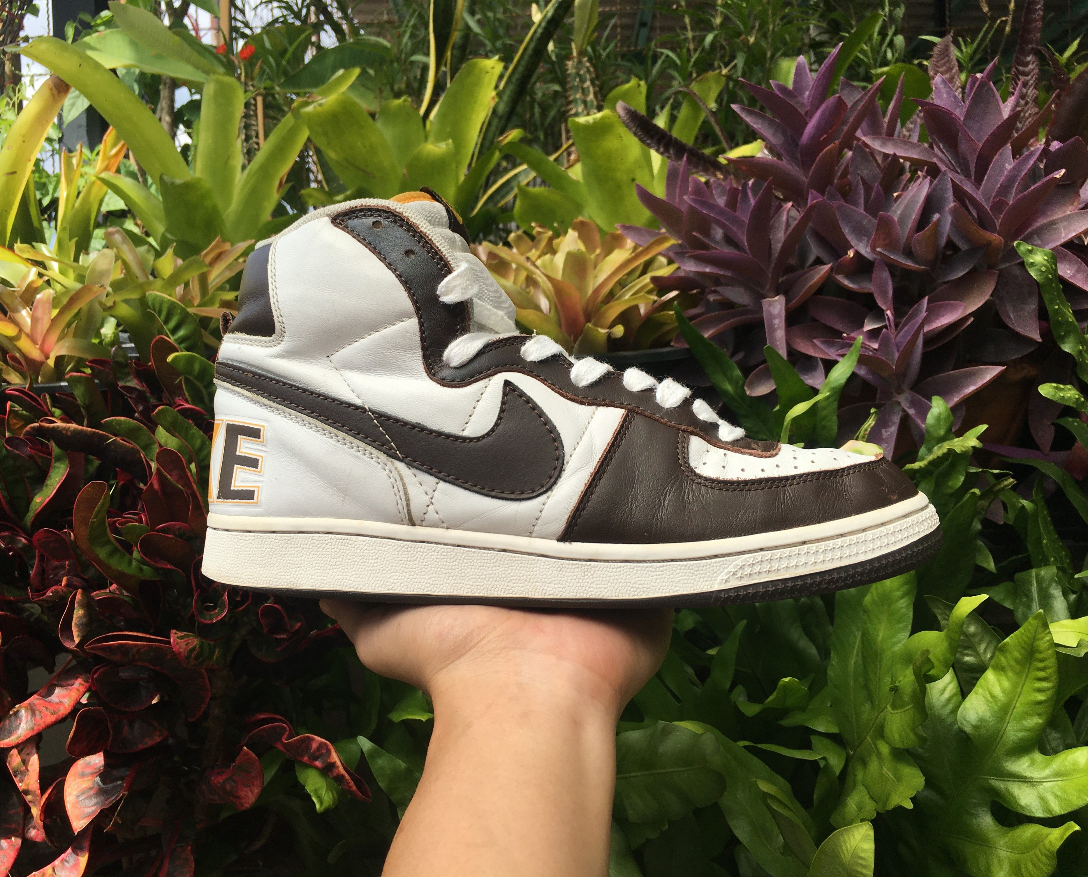 Nike × Vintage 🔥 Rare Nike Terminator High OG White Baroque Brown 2004 Size US 9 / EU 42 - 2 Thumbnail