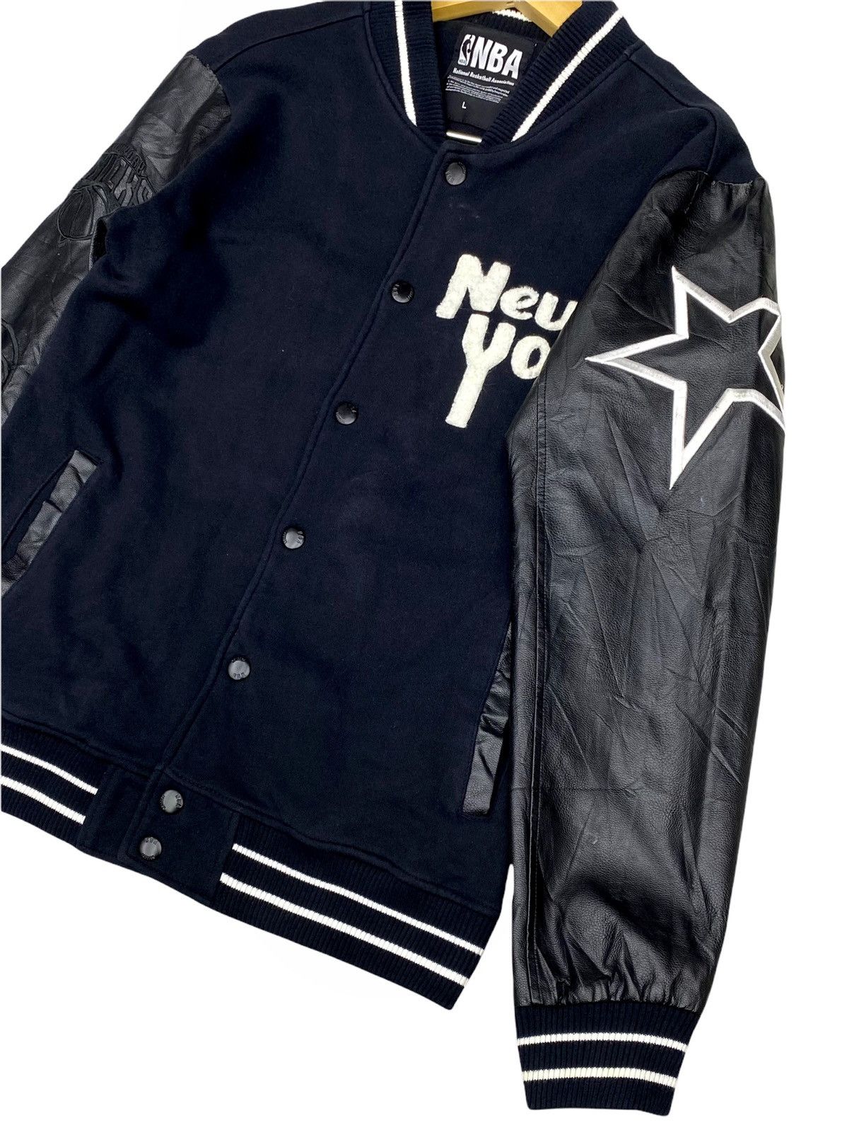 NBA 🔥LAST DROP BFORE DELETE NBA VARSITY EMBROIDERY SPELLOUT Size US M / EU 48-50 / 2 - 7 Thumbnail