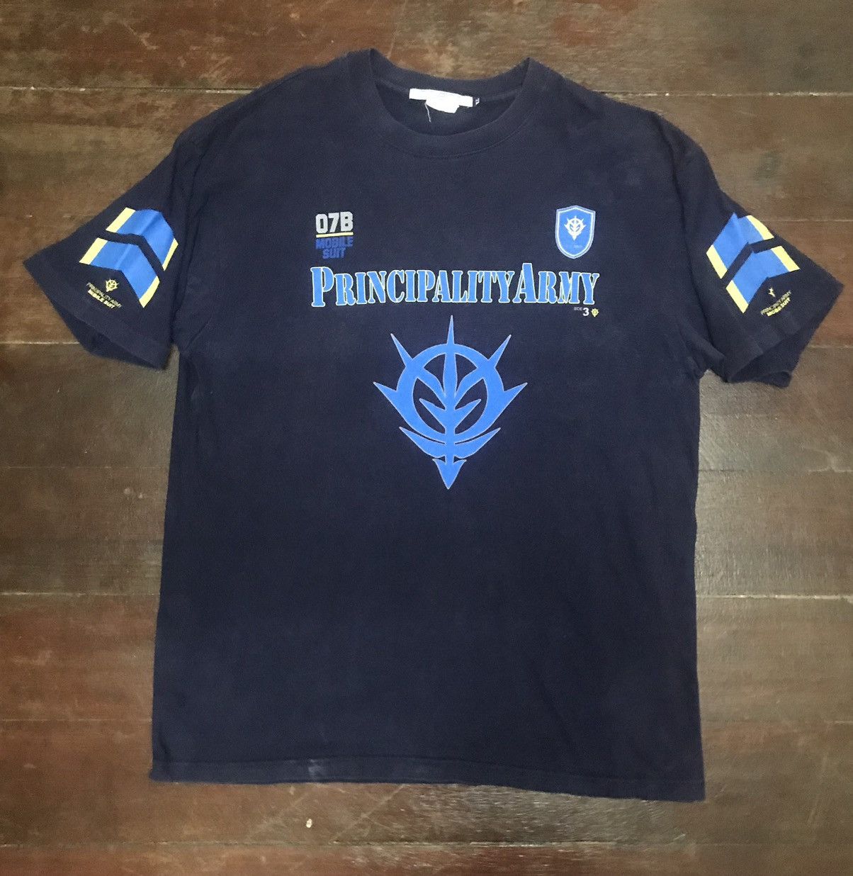 Anime × Japanese Brand × Vintage Vintage MS-07B GOUF GUNDAM TSHIRT BY COSPA Size US L / EU 52-54 / 3 - 8 Thumbnail
