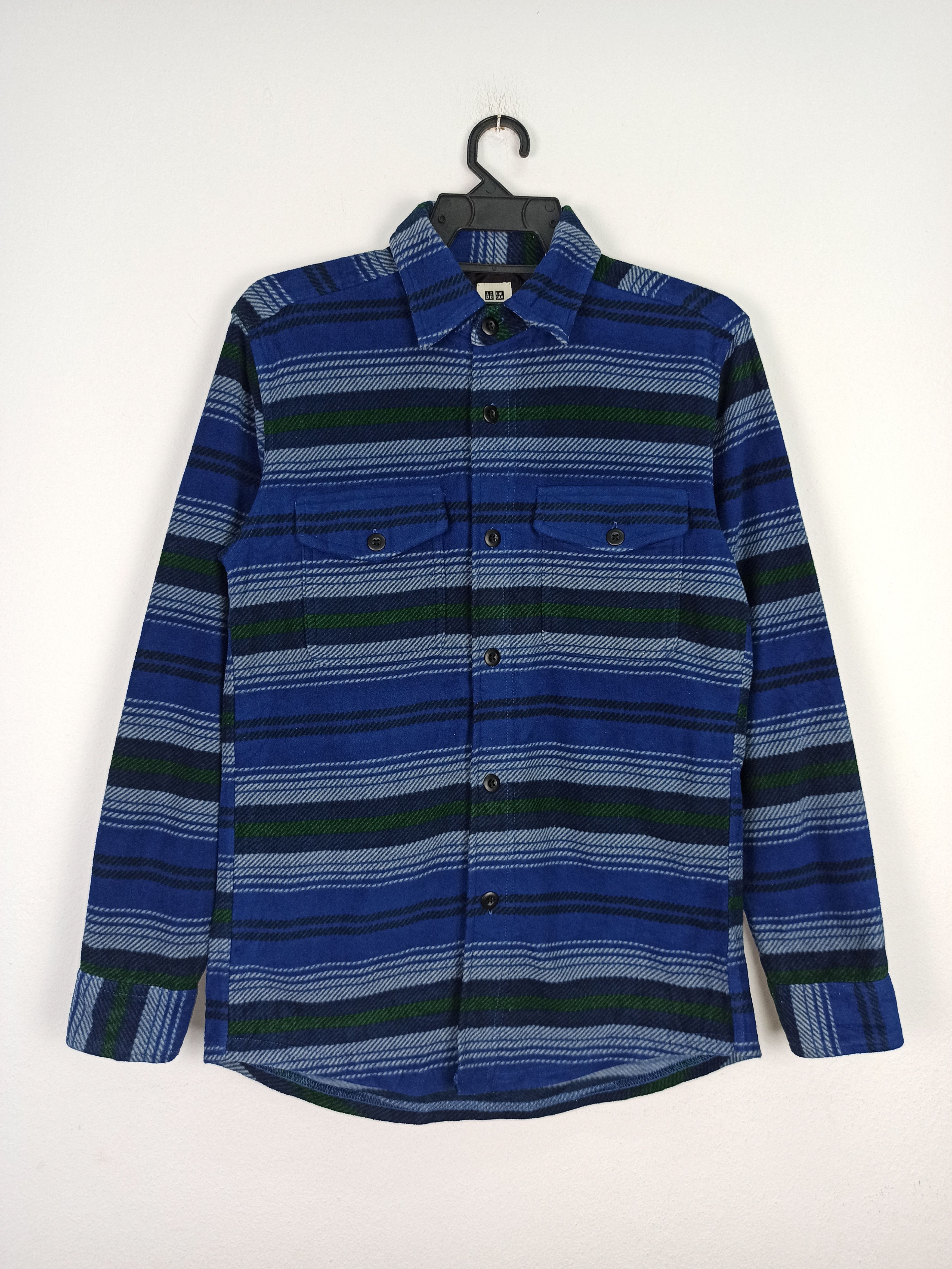 Flannel Uniqlo Flannel Long Sleeve Shirt Small Size (c38) Size US S / EU 44-46 / 1 - 1 Thumbnail
