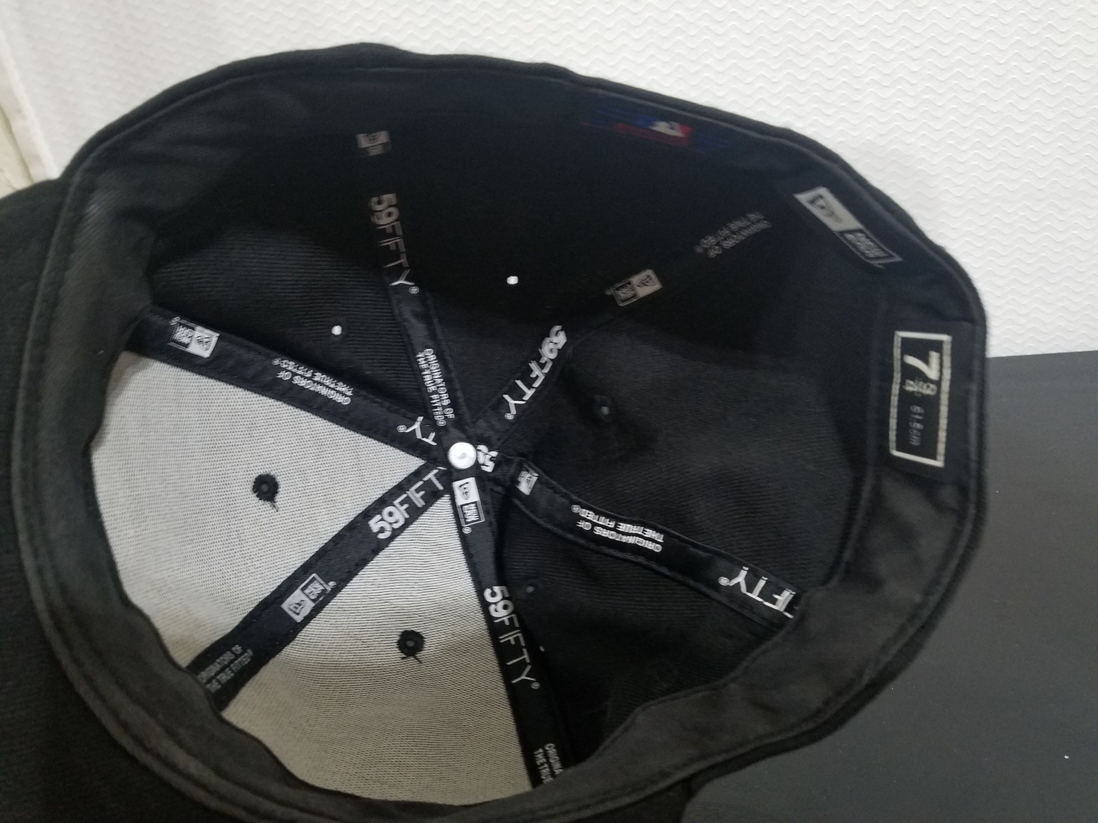 MLB × New Era New York Yankees Mens 7 3/4 Black Baseball Cap Hat Size ONE SIZE - 5 Thumbnail
