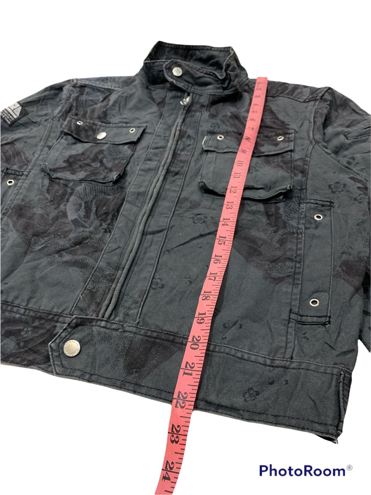 Japanese Brand TORAICHI KOI FISH SAKURA PRINT DENIM JACKET Size US M / EU 48-50 / 2 - 3 Thumbnail