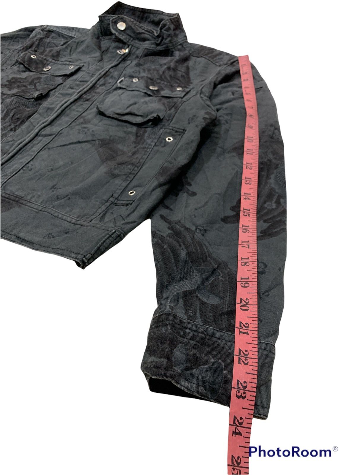 Japanese Brand TORAICHI KOI FISH SAKURA PRINT DENIM JACKET Size US M / EU 48-50 / 2 - 4 Thumbnail