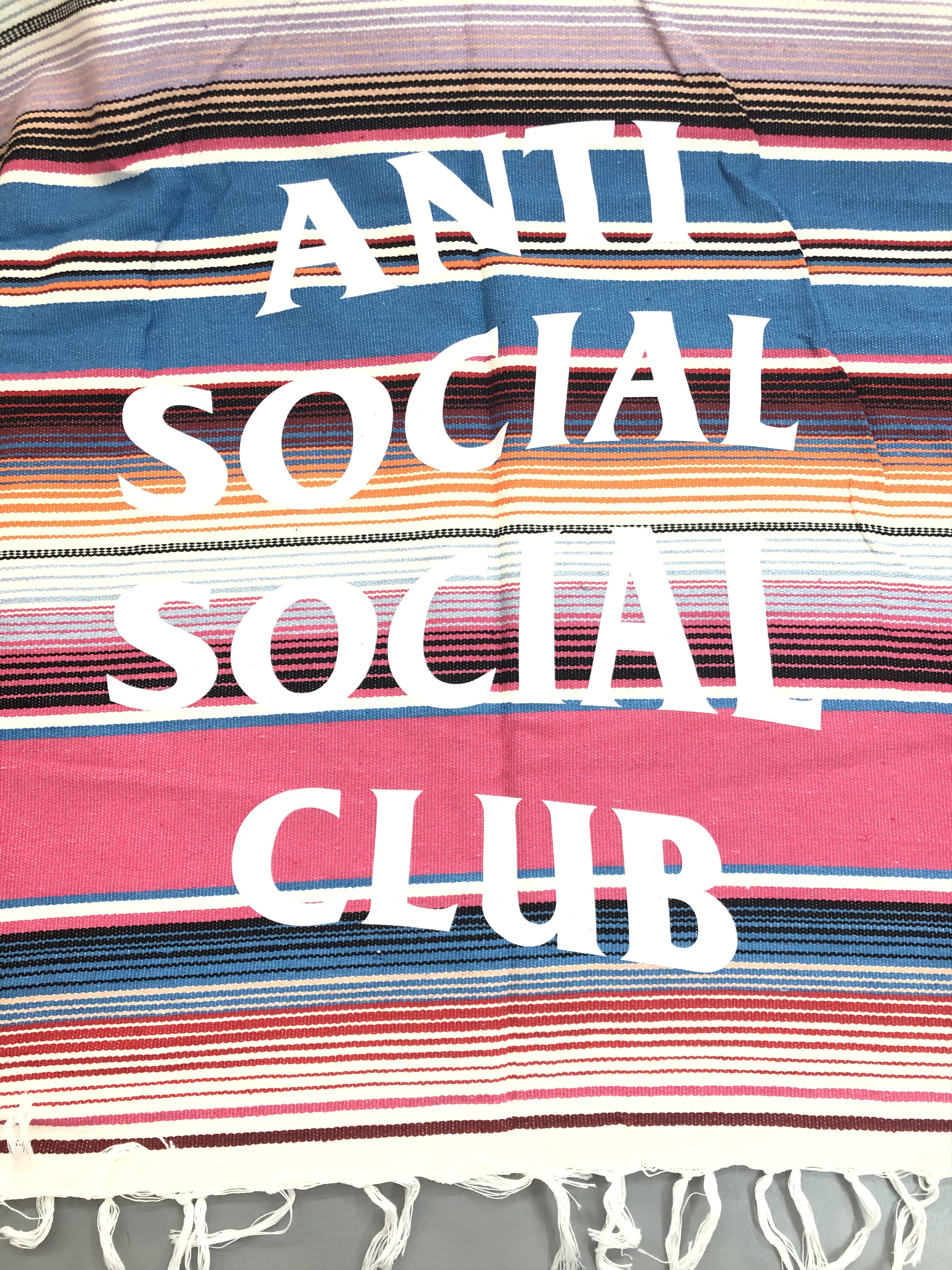 Anti Social Social Club DS White ASSC Dinner Party Blanket BAPE KITH KAWS FOG CDG Size ONE SIZE - 1 Thumbnail