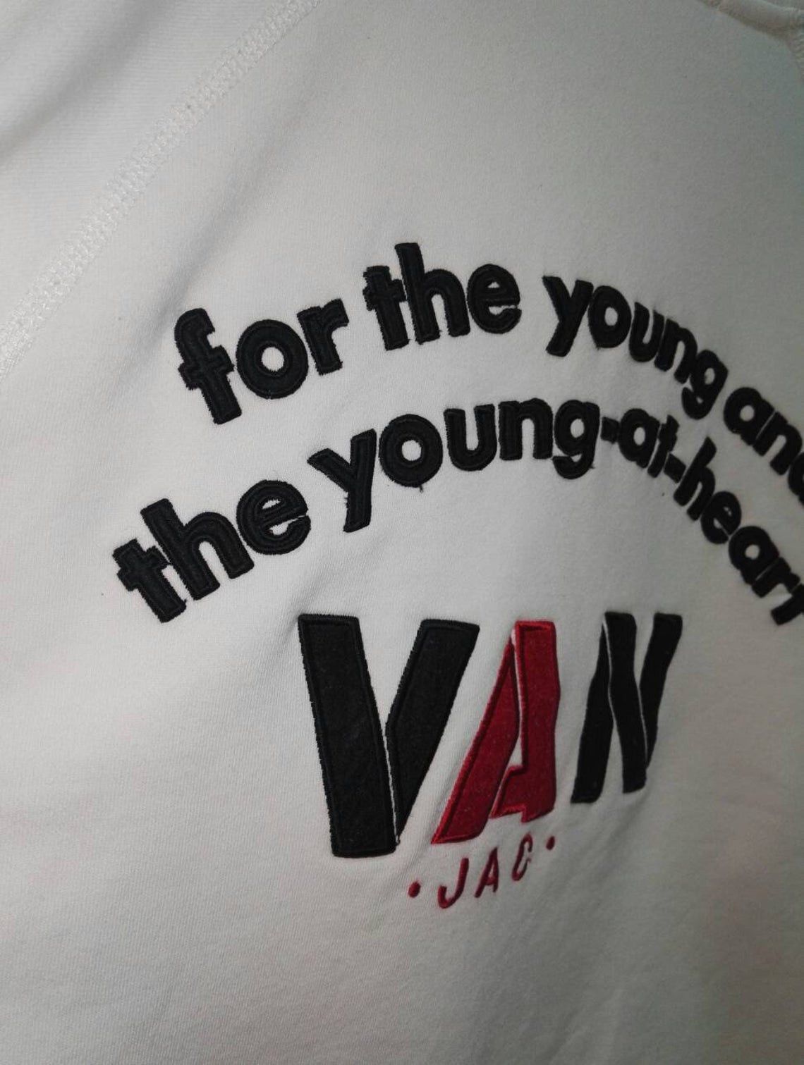 Japanese Brand 🔥Steals🔥 VAN JAC embroidered Big Logo JUMPER (ss265) Size US S / EU 44-46 / 1 - 3 Thumbnail