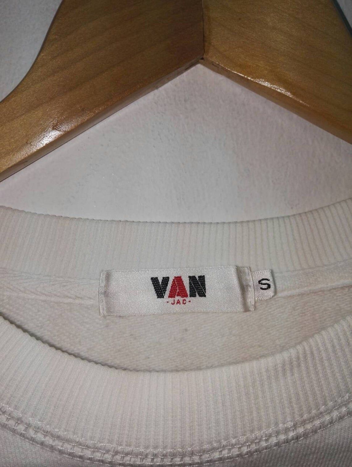 Japanese Brand 🔥Steals🔥 VAN JAC embroidered Big Logo JUMPER (ss265) Size US S / EU 44-46 / 1 - 5 Thumbnail