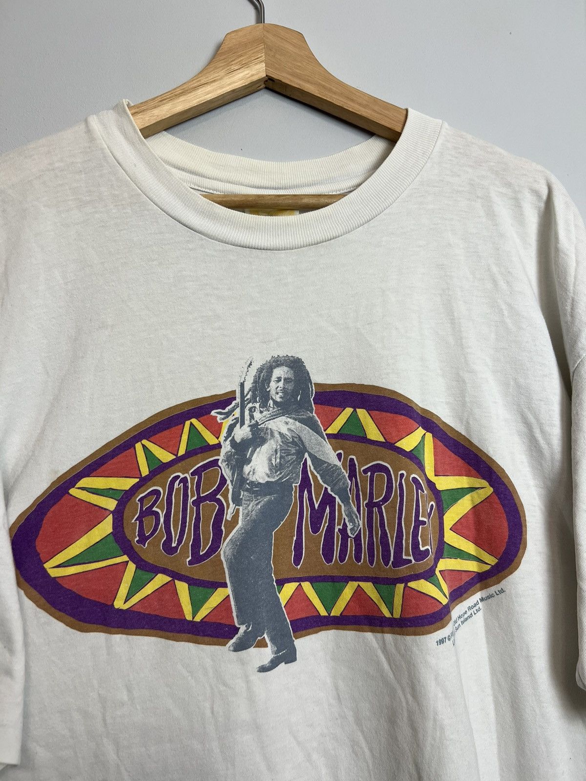 Bob Marley Rare Vintage 1997 Bob Marley Rap Band T-Shirt White Size XL Size US XL / EU 56 / 4 - 2 Thumbnail