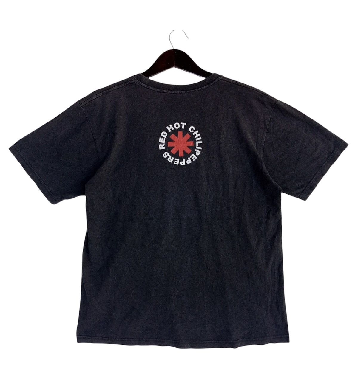 Band Tees Red Hot Chili Peppers funk rock RHCP symbol tee shirt Size US M / EU 48-50 / 2 - 2 Thumbnail