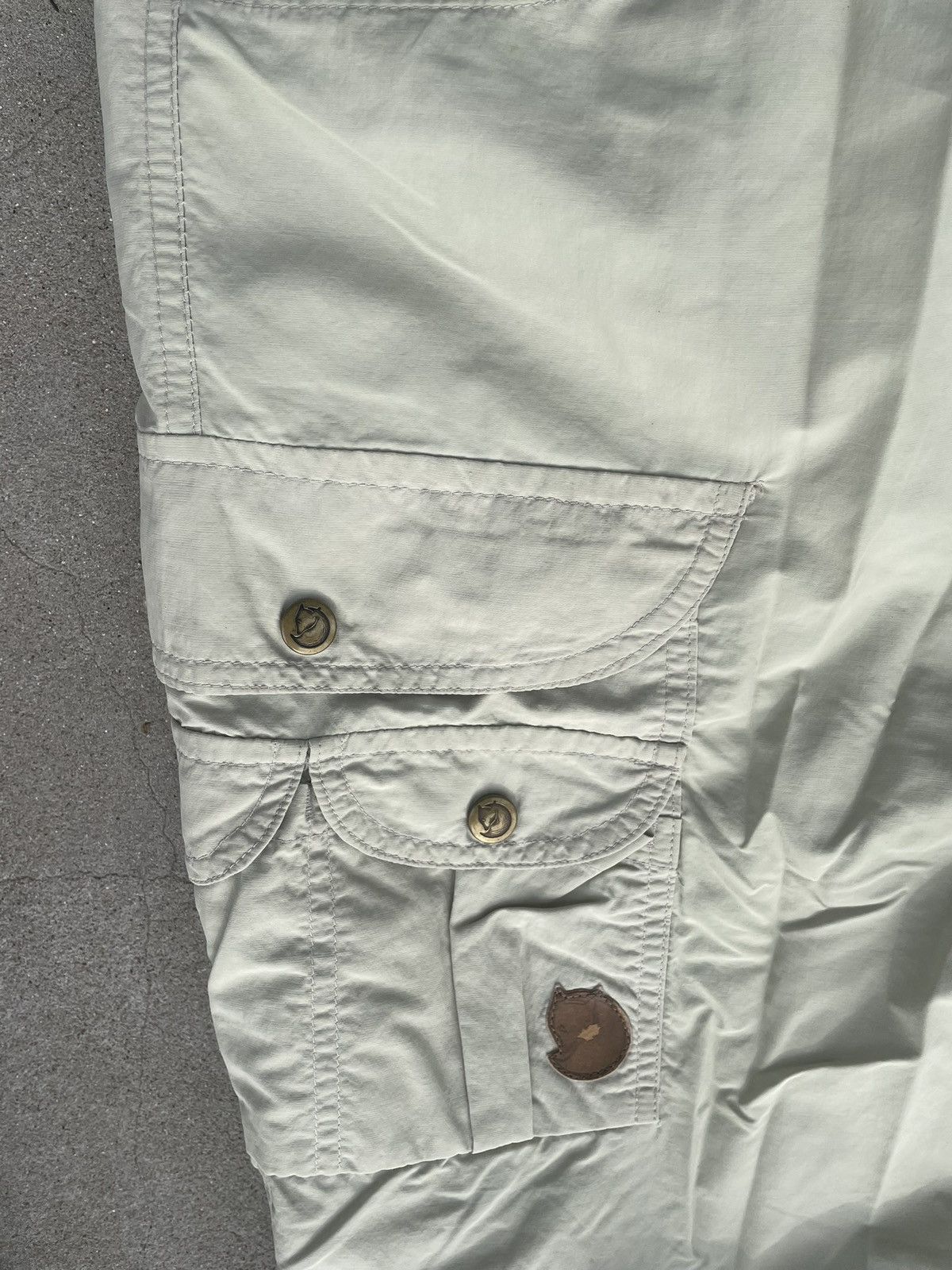 Fjallraven Vintage Fjallraven cargo pants Size US 34 / EU 50 - 6 Thumbnail