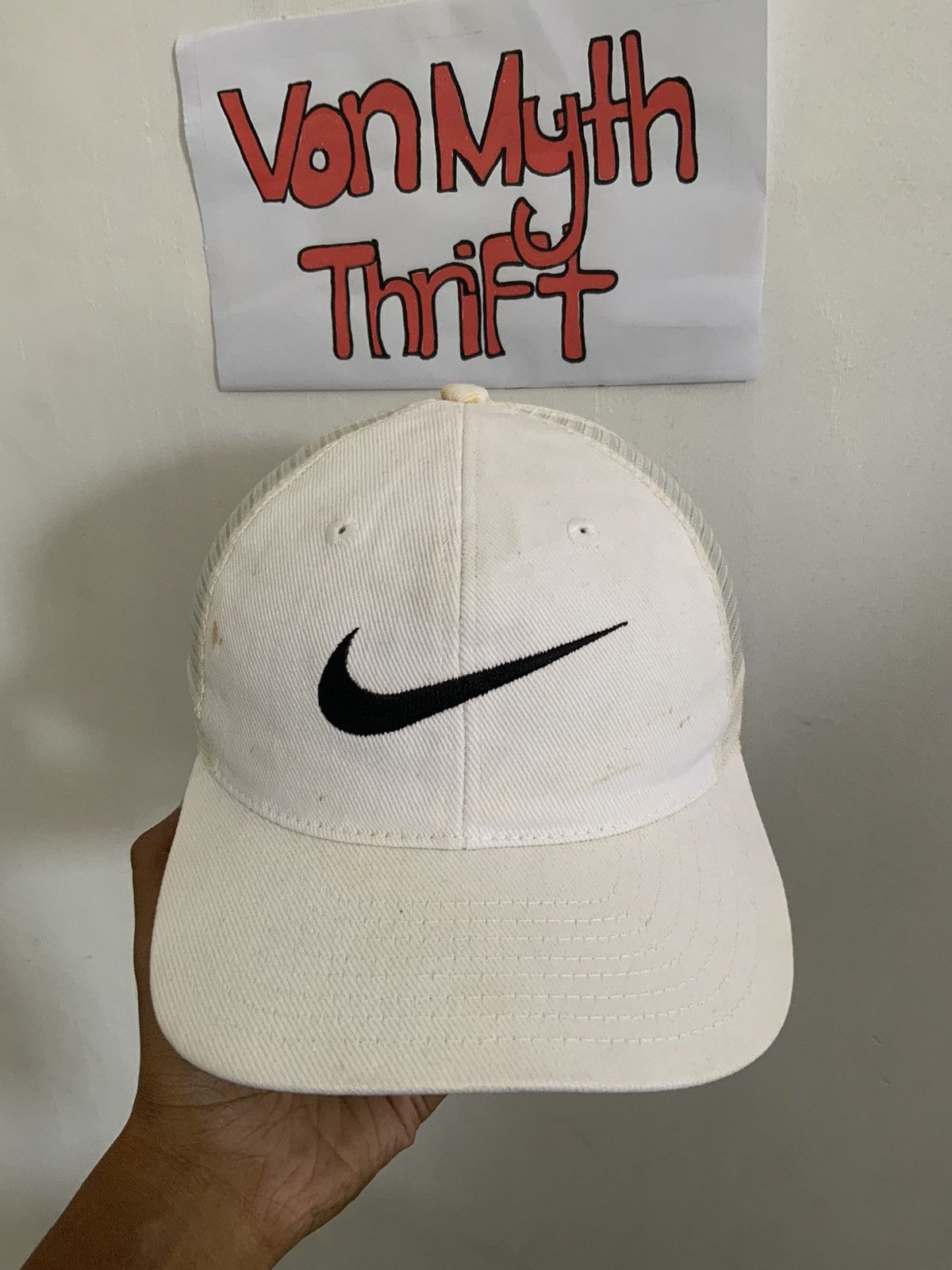 Nike Vintage Nike Swoosh Big Logo Trucker Hat Size ONE SIZE - 1 Thumbnail