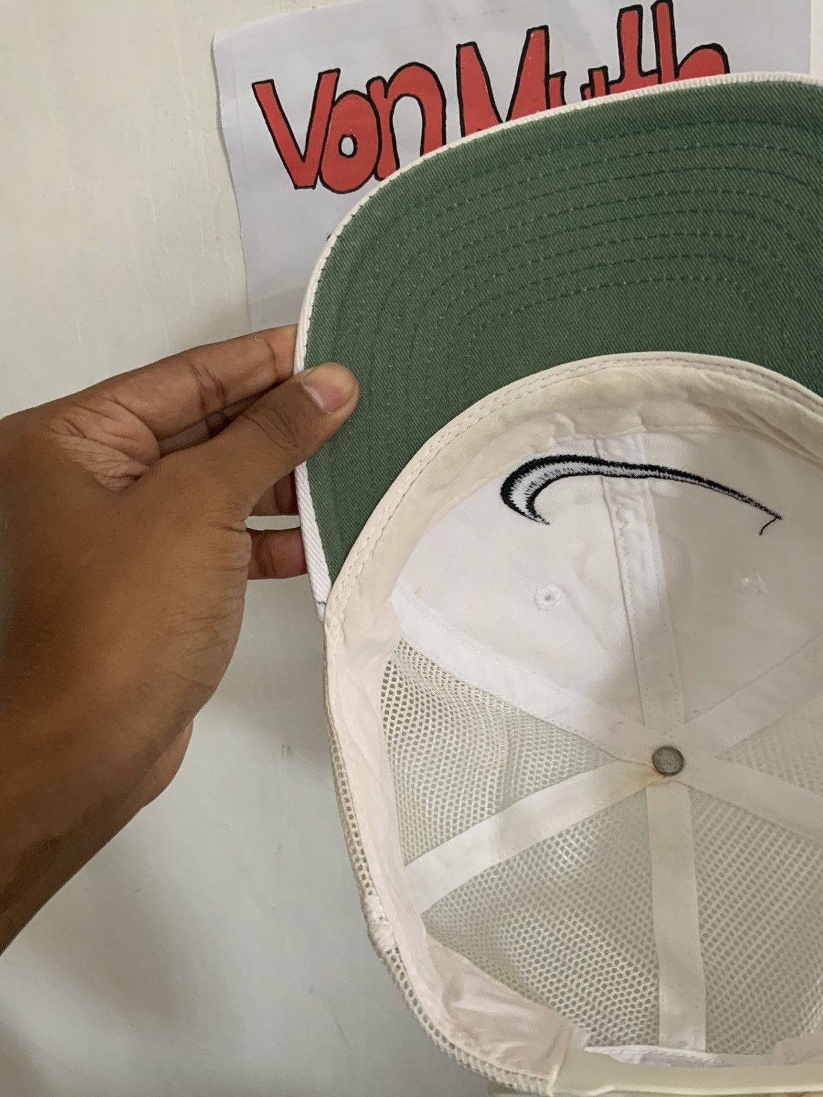 Nike Vintage Nike Swoosh Big Logo Trucker Hat Size ONE SIZE - 12 Thumbnail