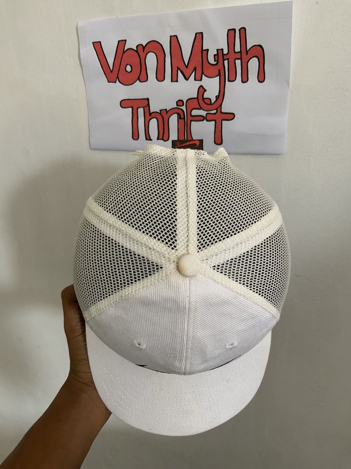 Nike Vintage Nike Swoosh Big Logo Trucker Hat Size ONE SIZE - 7 Thumbnail