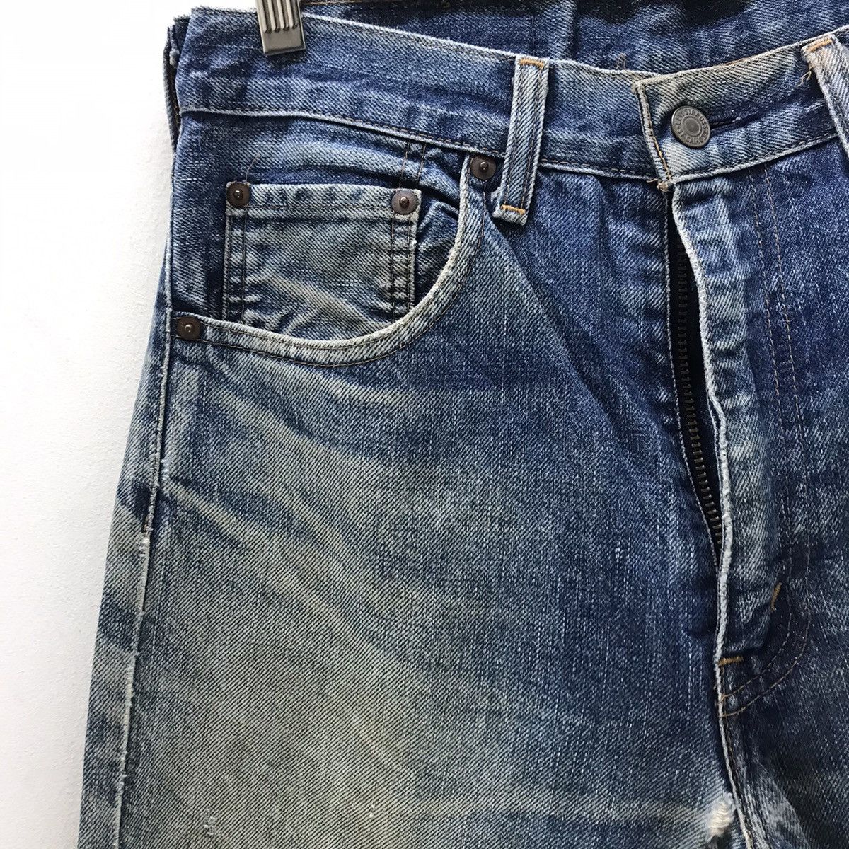 Levi's Vintage Levis 502 Thrashed Denim Selvedge Japan Size US 32 / EU 48 - 4 Thumbnail