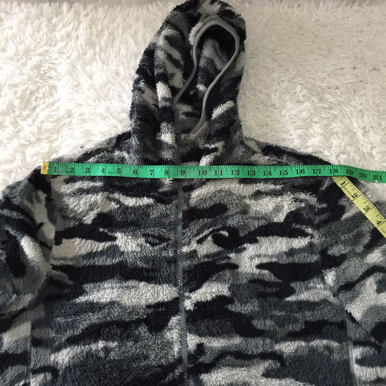 Japanese Brand Camouflage hoodie fleece zipper jacket sweater Size US L / EU 52-54 / 3 - 4 Thumbnail