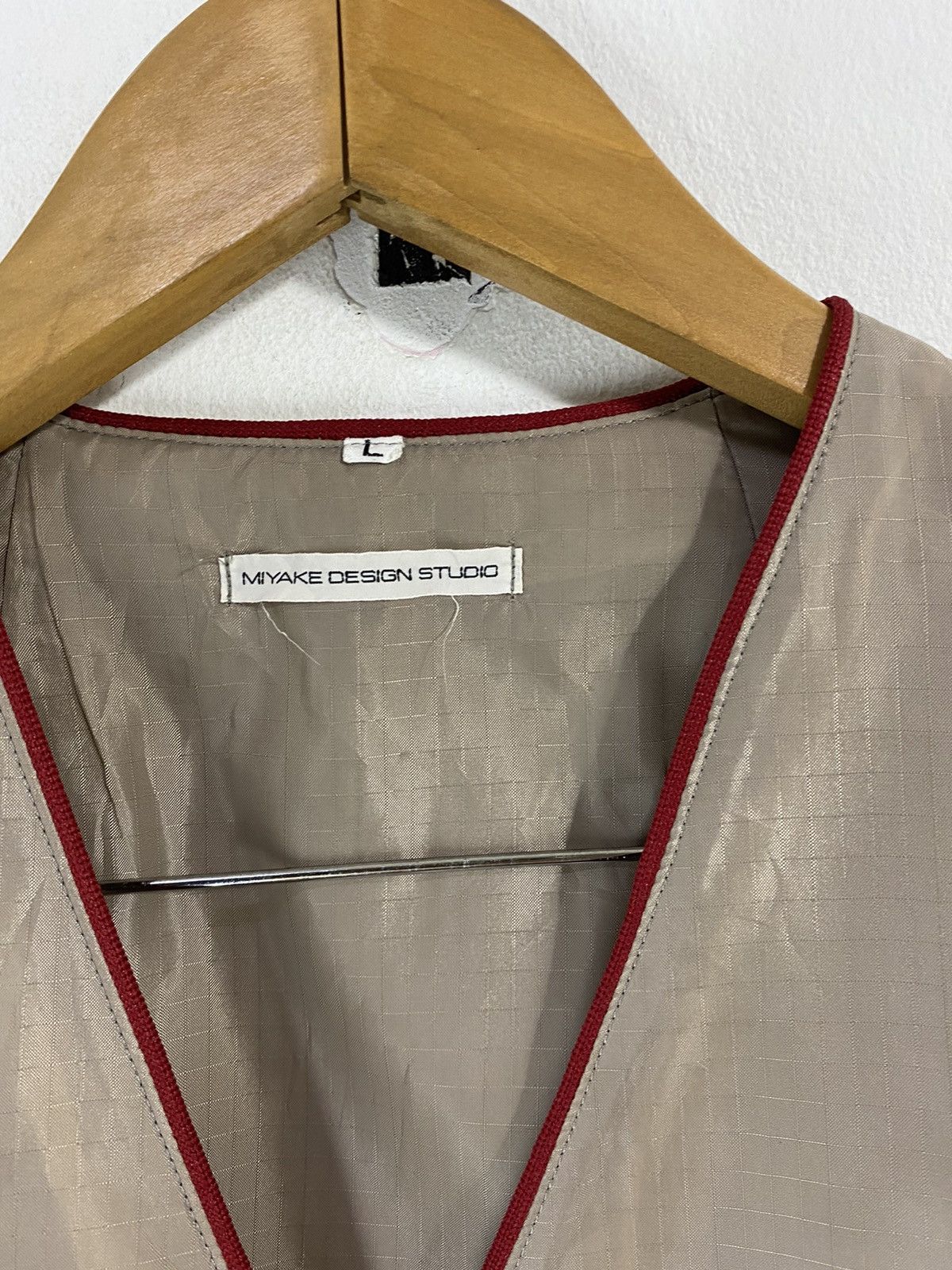 Issey Miyake Vintage Issey Miyake Worker Vest Design Miyake Studio Design Size US L / EU 52-54 / 3 - 3 Thumbnail
