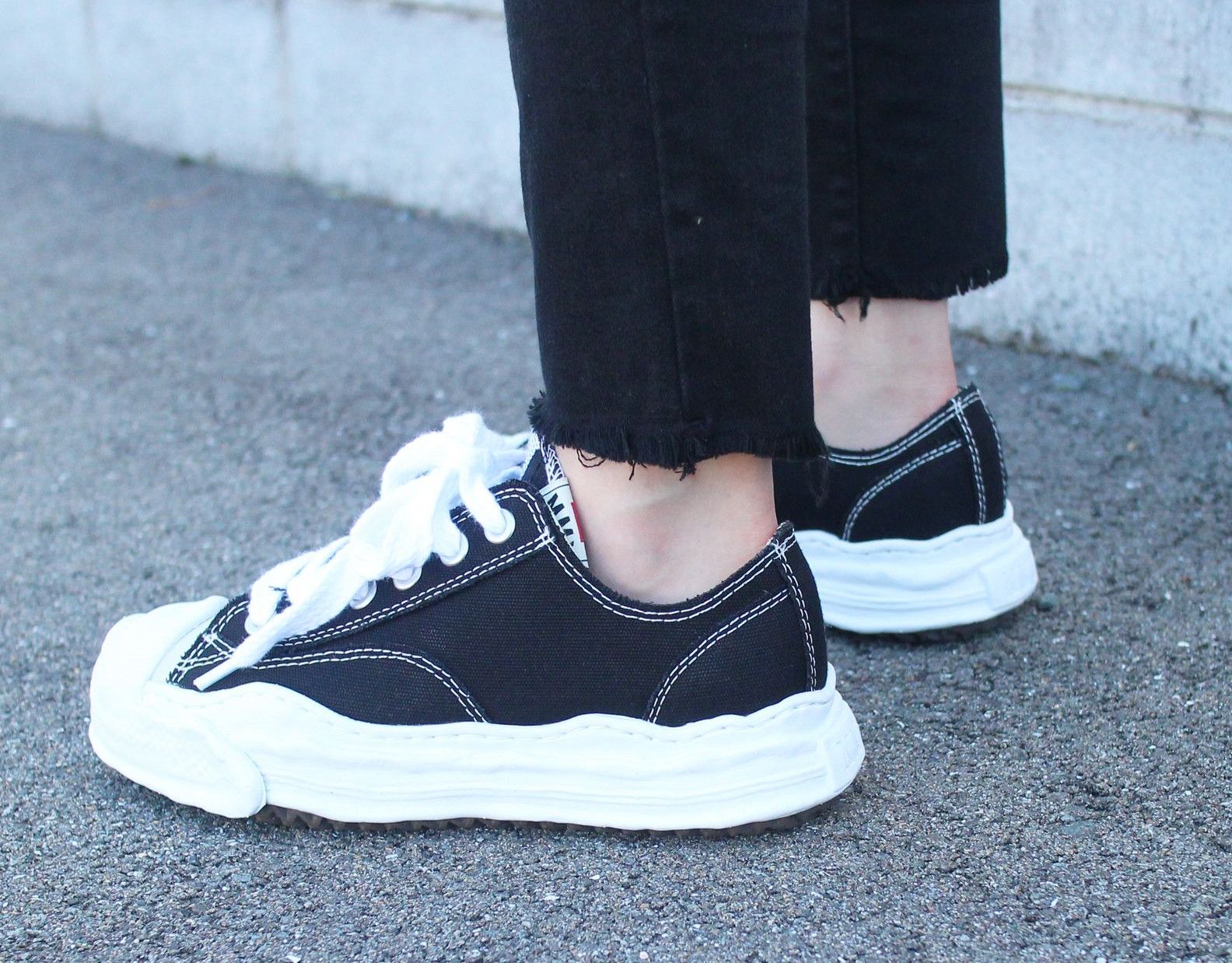 Maison MIHARA YASUHIRO MIHARA YASUHIRO HANK original sole toe cap LOW canvas black Size US 11.5 / EU 44-45 - 12 Thumbnail