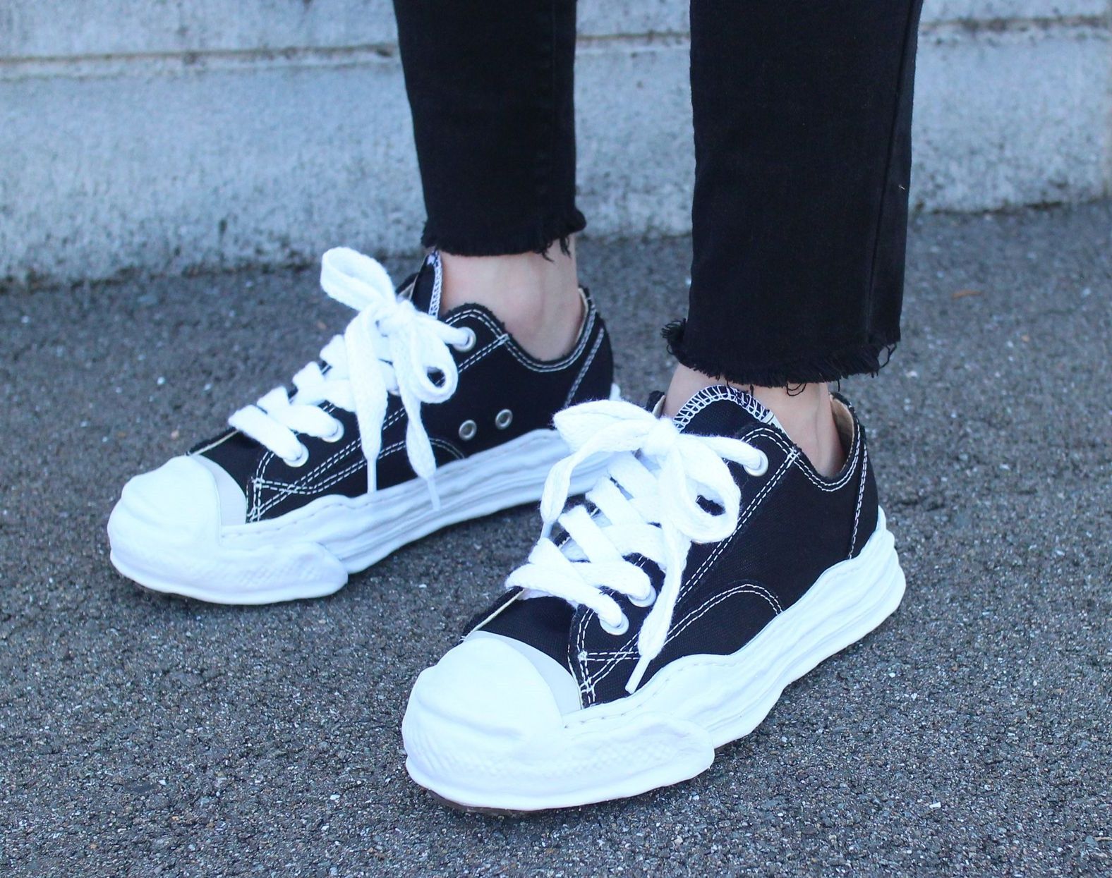 Maison MIHARA YASUHIRO MIHARA YASUHIRO HANK original sole toe cap LOW canvas black Size US 11.5 / EU 44-45 - 10 Thumbnail