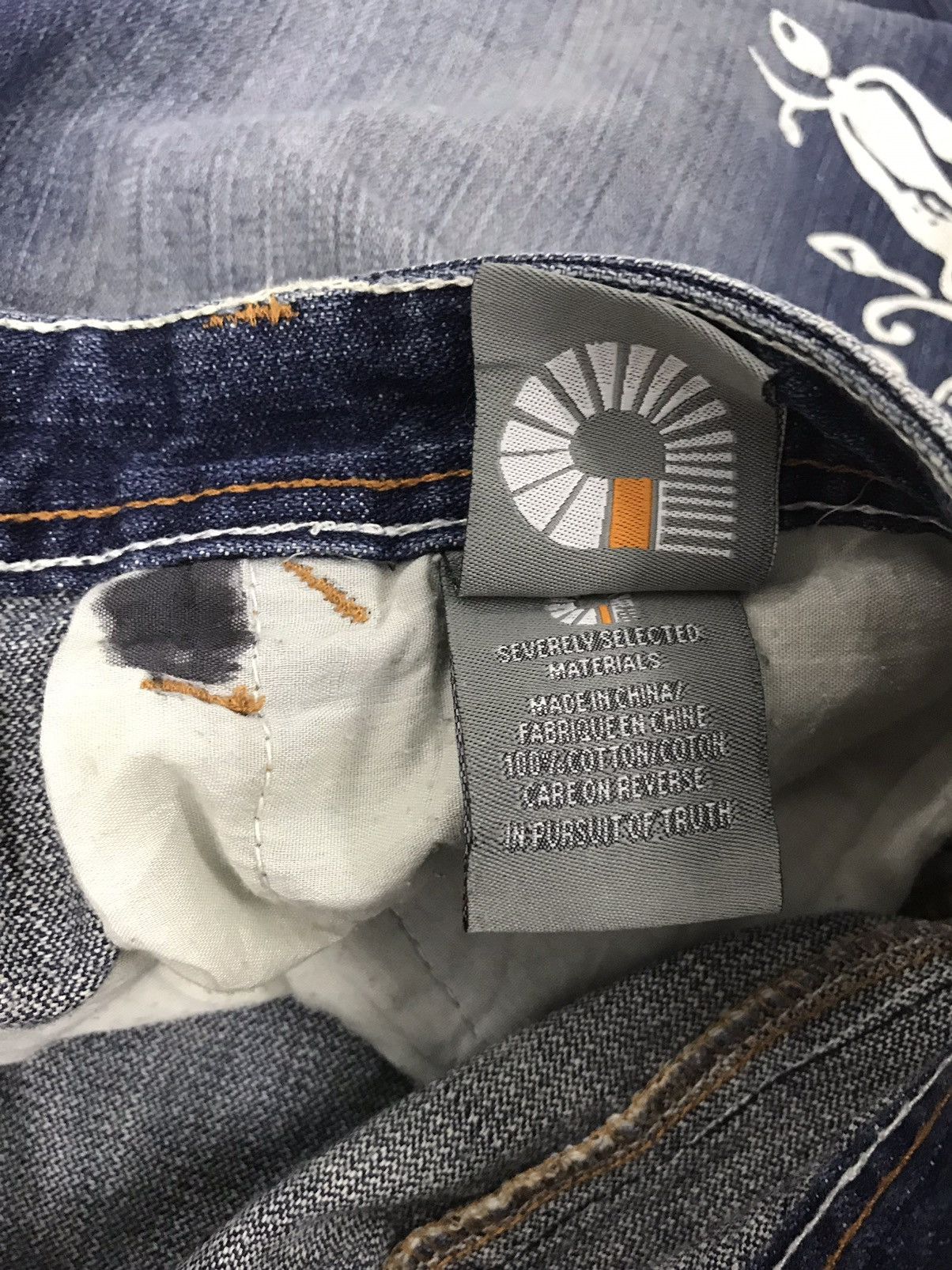 Akademiks Akademiks Patches Paint Jeans Distressed Size US 30 / EU 46 - 9 Thumbnail