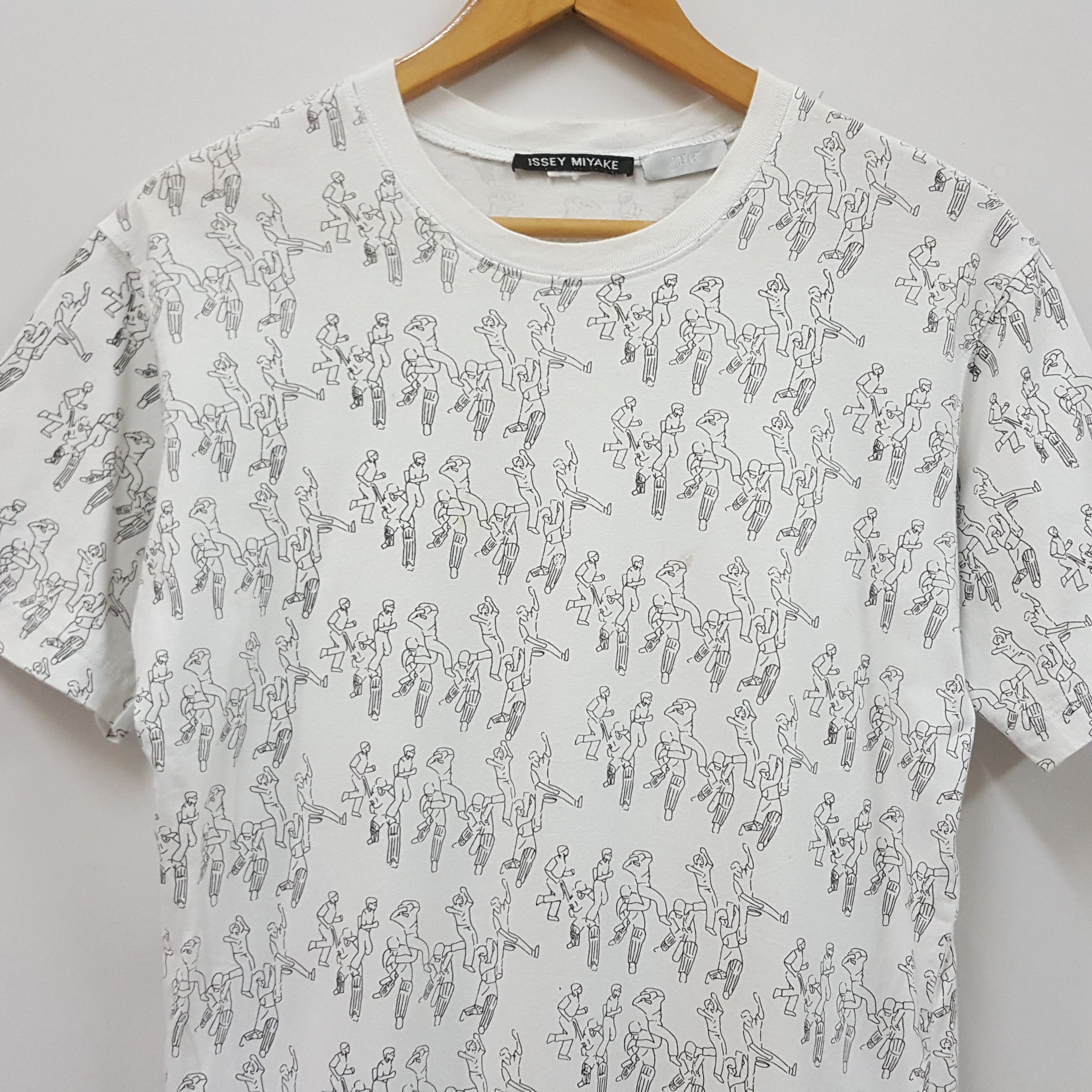 Issey Miyake × Japanese Brand × Vintage Vintage ISSEY MIYAKE X JOYCE Japanese designer t-shirt Size US M / EU 48-50 / 2 - 2 Thumbnail