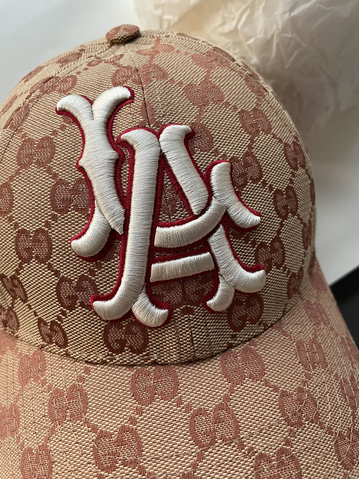 Gucci × MLB Super Runway Limited Edition Gucci x LA Dodgers GG Logo Hat Size ONE SIZE - 9 Thumbnail