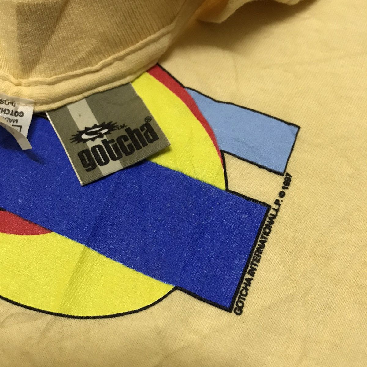 Gotcha × Vintage Vintage 90s Gotcha Surf Surfing Skate Tshirt Size US M / EU 48-50 / 2 - 8 Thumbnail