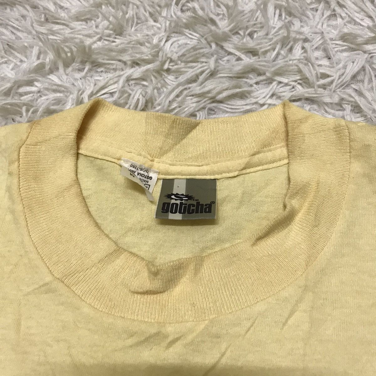 Gotcha × Vintage Vintage 90s Gotcha Surf Surfing Skate Tshirt Size US M / EU 48-50 / 2 - 7 Thumbnail