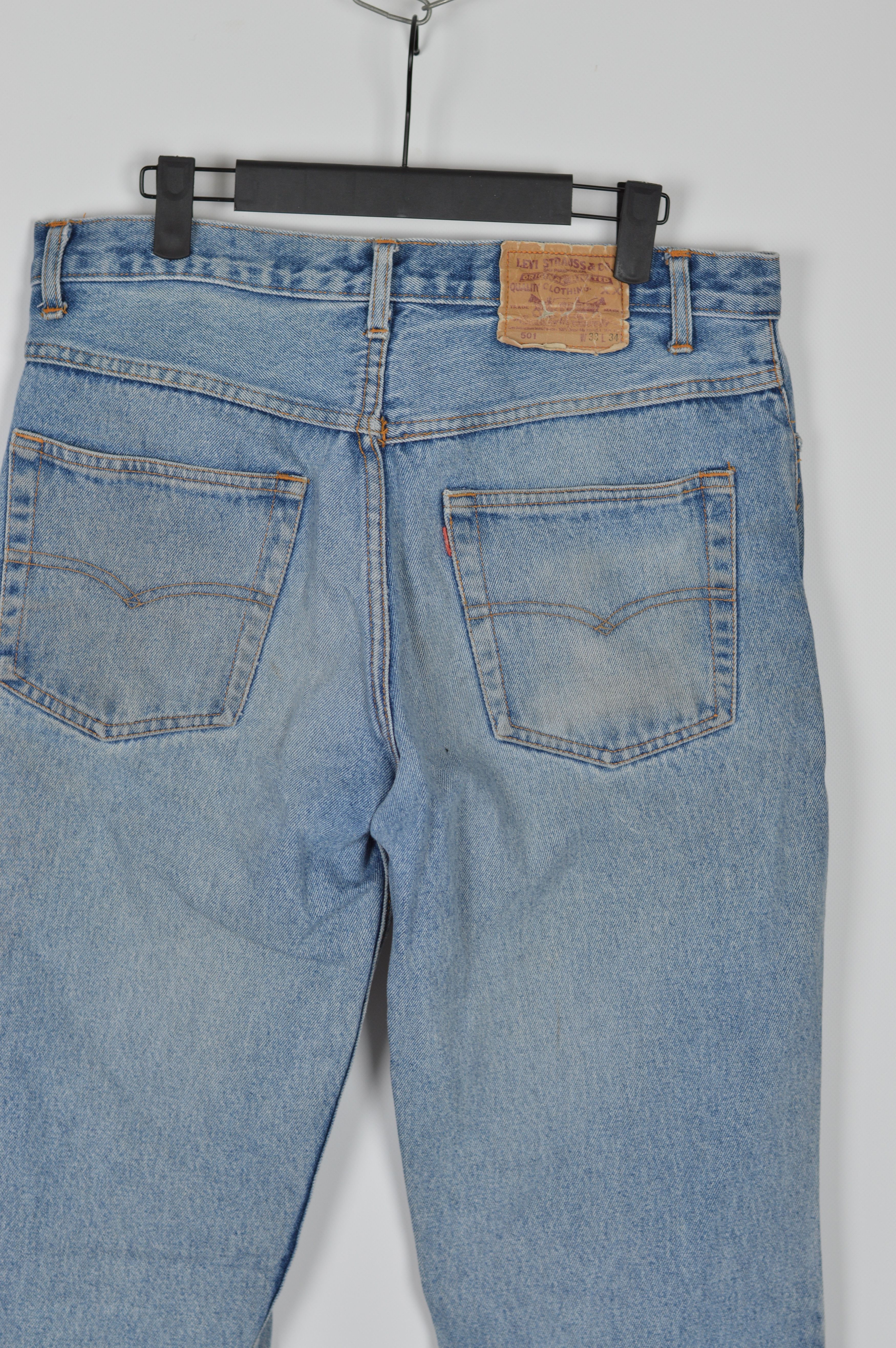 Levi's × Levi's Vintage Clothing × Vintage Vintage Levi's 501 Sun Faded Denim Pant Size US 33 - 8 Thumbnail