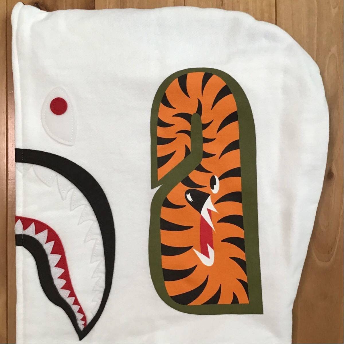 Bape BAPE Shark full zip hoodie 1st camo green × white APE Size US L / EU 52-54 / 3 - 5 Thumbnail