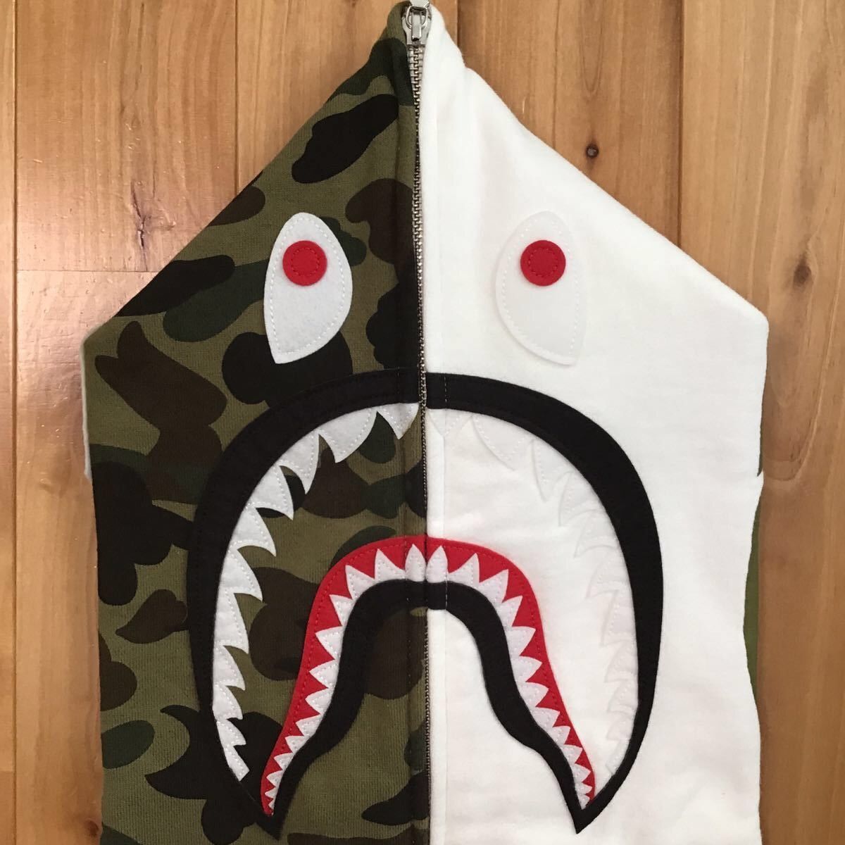 Bape BAPE Shark full zip hoodie 1st camo green × white APE Size US L / EU 52-54 / 3 - 3 Thumbnail