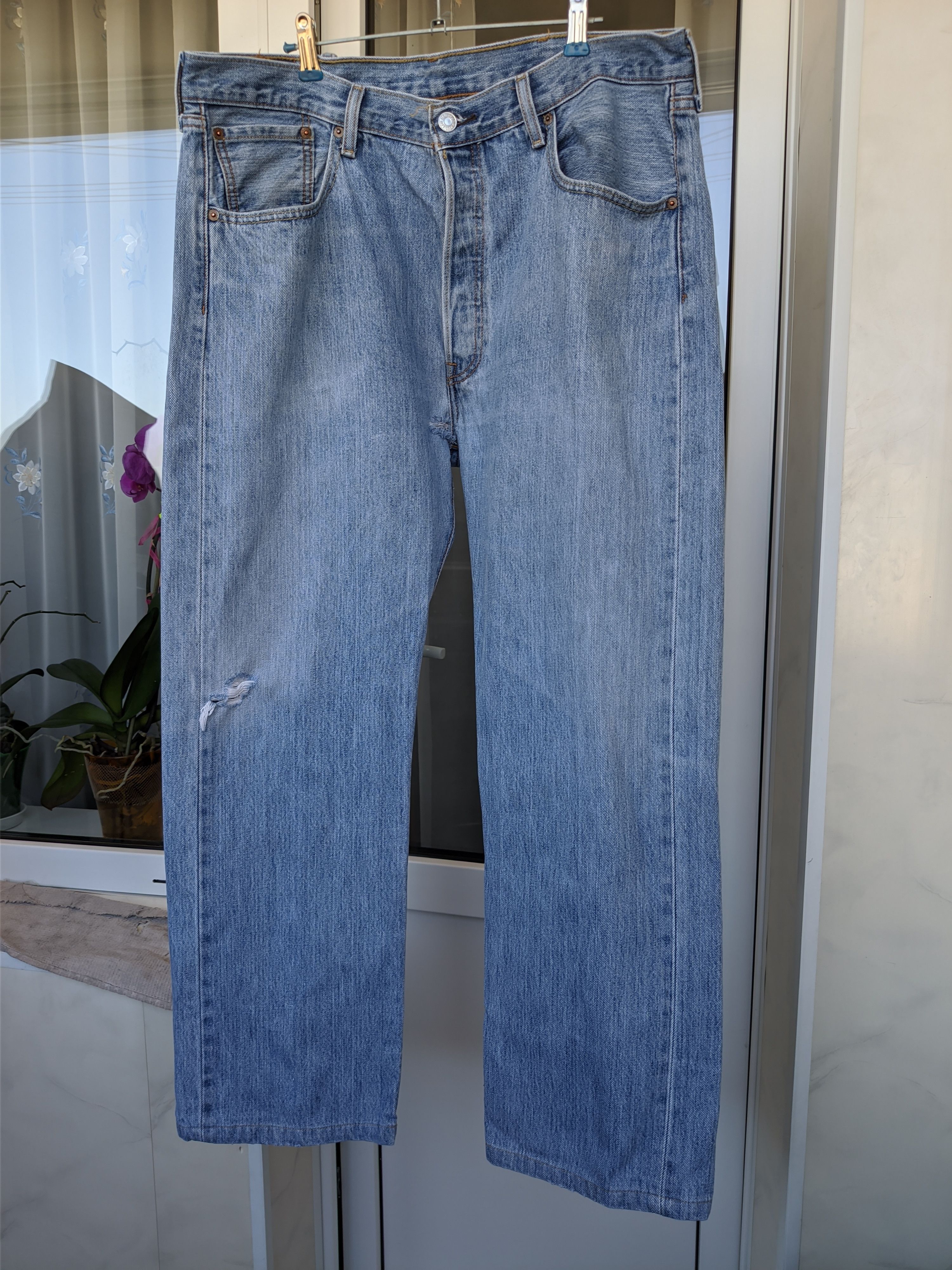 Levi's × Levi's Vintage Clothing × Vintage Vintage Levi's 501 Blue Distressed Denim Pant Size US 38 / EU 54 - 2 Thumbnail