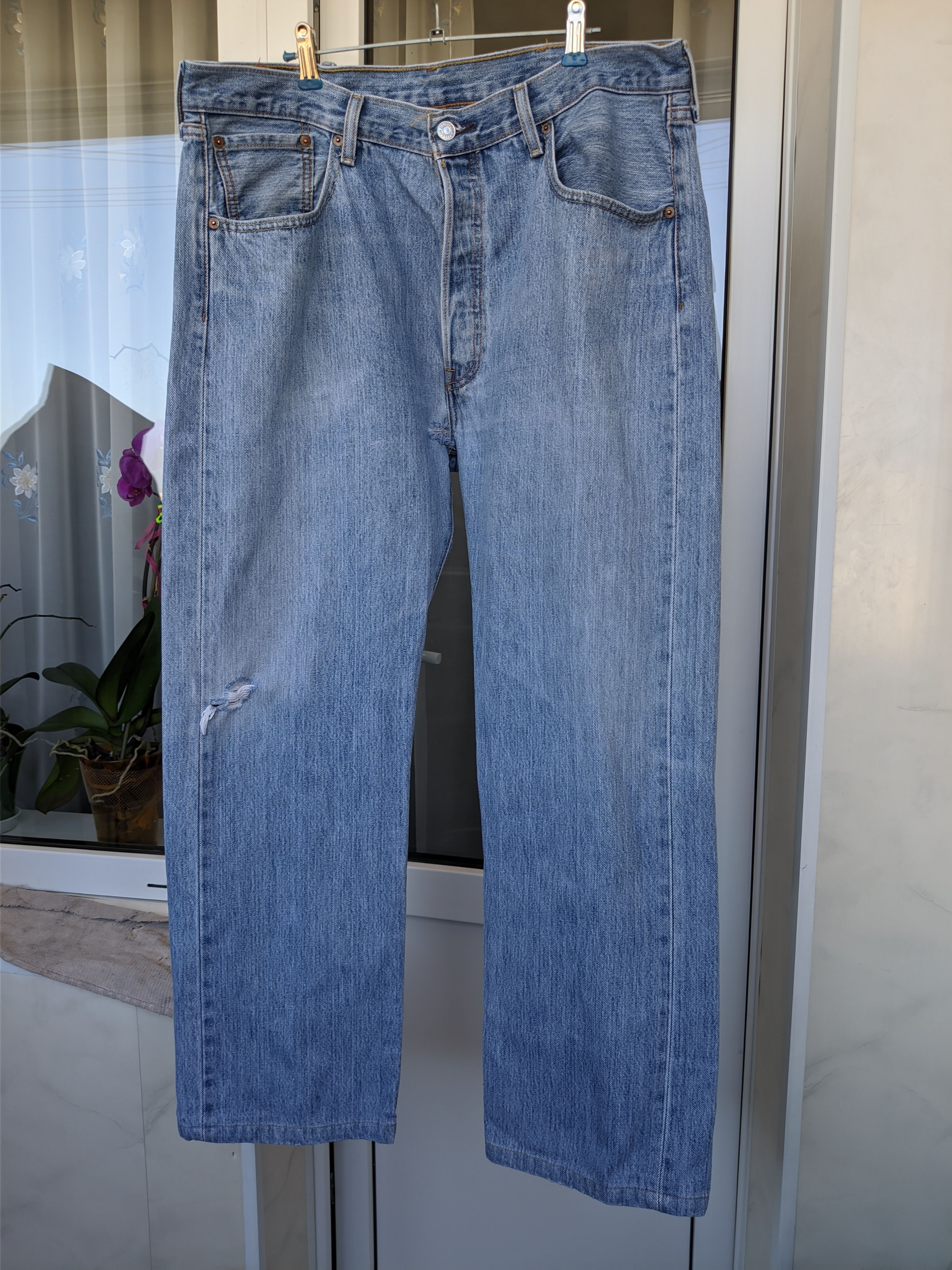Levi's × Levi's Vintage Clothing × Vintage Vintage Levi's 501 Blue Distressed Denim Pant Size US 38 / EU 54 - 3 Thumbnail